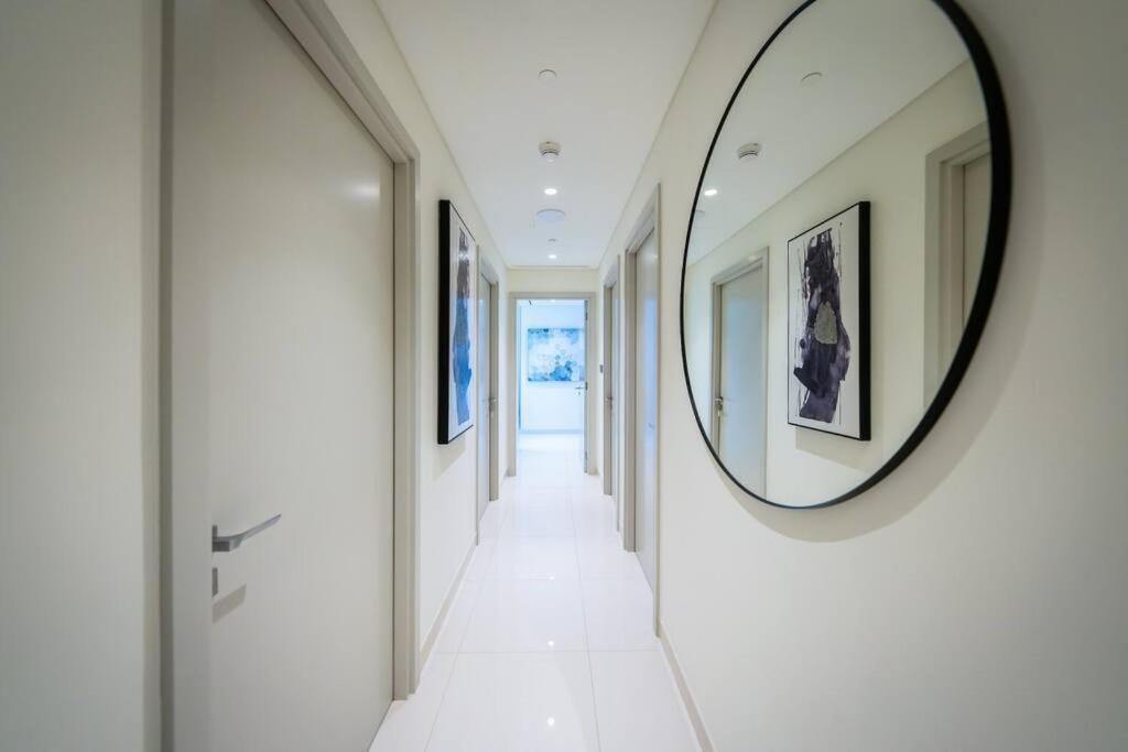 Glamorous 3br With Marina View Appartement