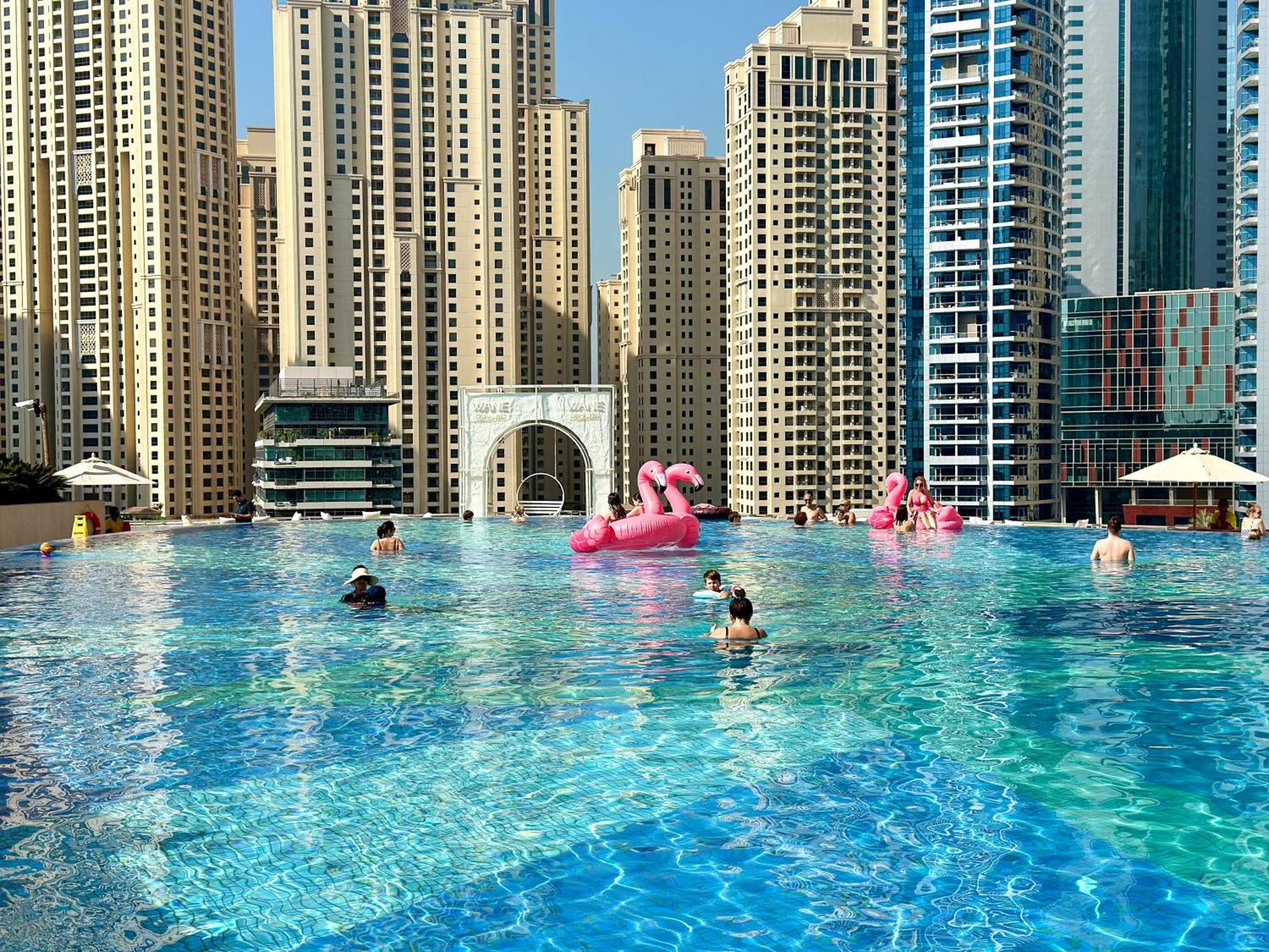 Scenic View Studio/dubai Marina *