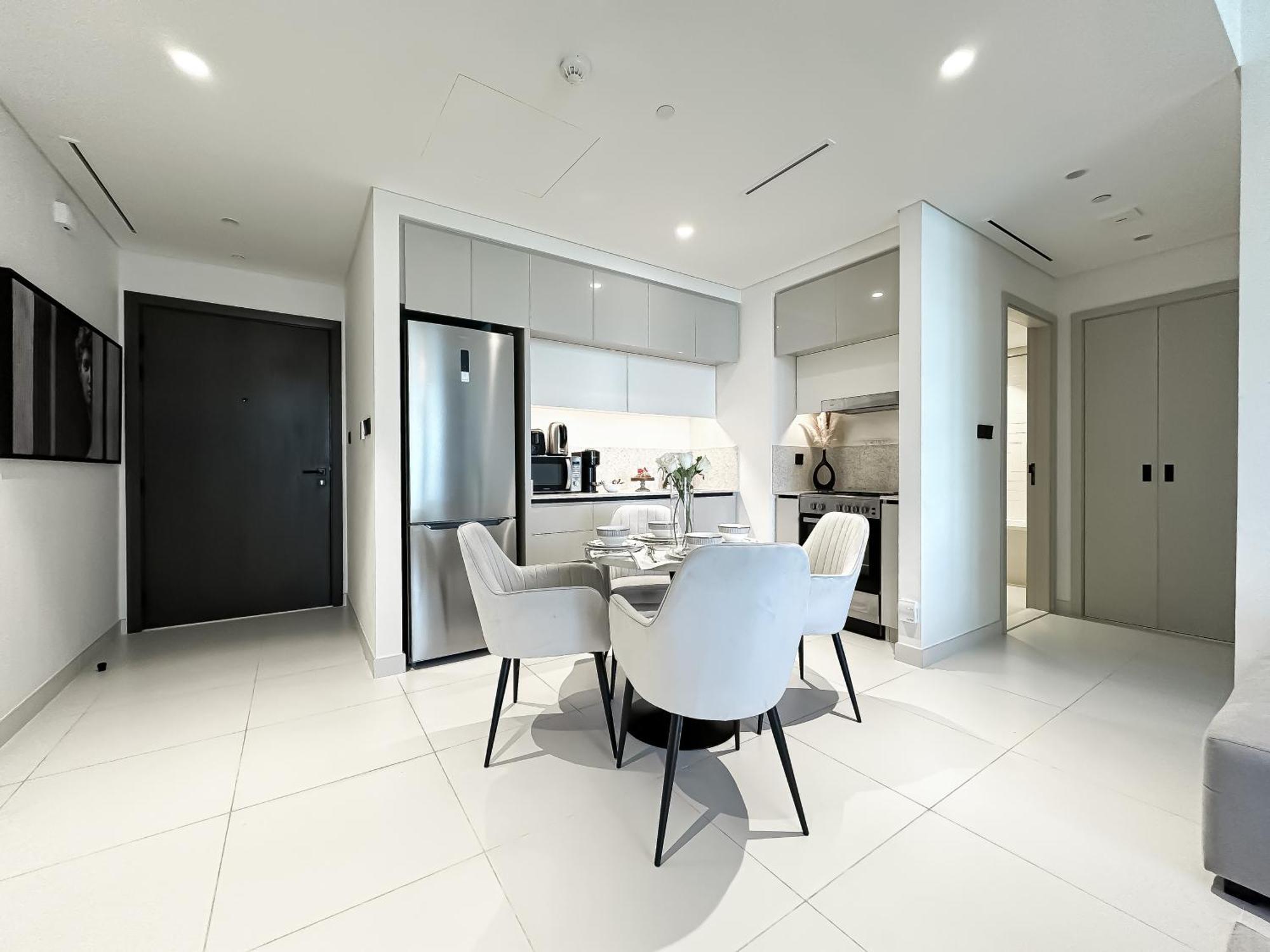 Trophy - Majestic Mingle Marina Apartment *
