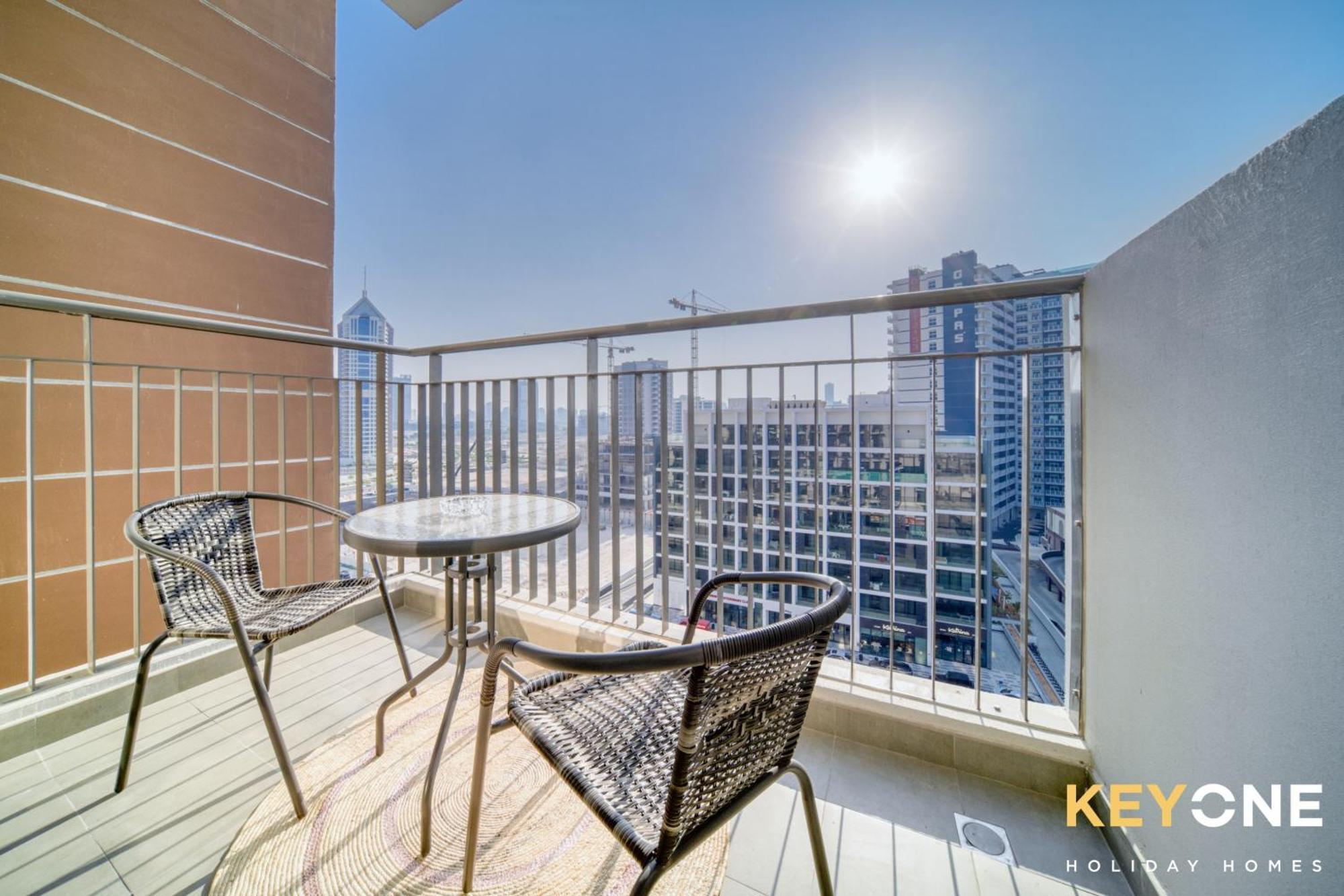 Elz Stylish Living Apartment Dubai
