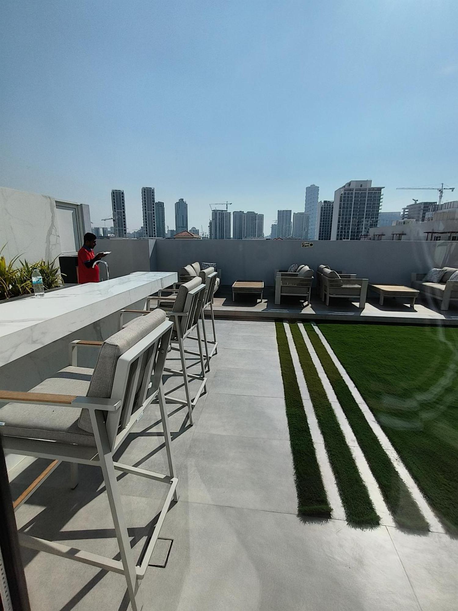 Boutique Loft, Stylish, Cozy And Luxurious Style In Wonderful Building With 2 Pools & Gym Appartement *