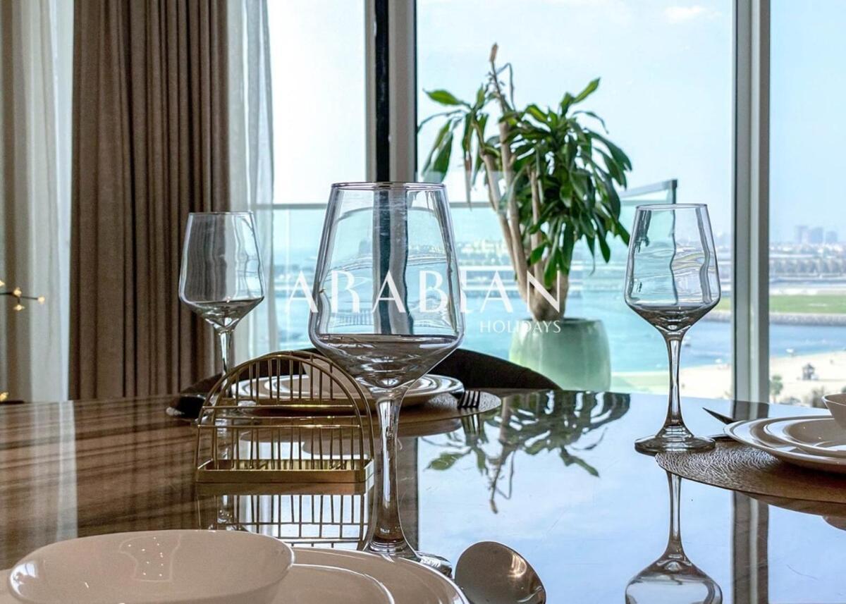 Exquisite 2br At 1 Jbr With Sea View *