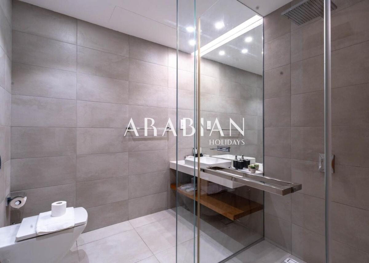 Exquisite 2br At 1 Jbr With Sea View Dubaï