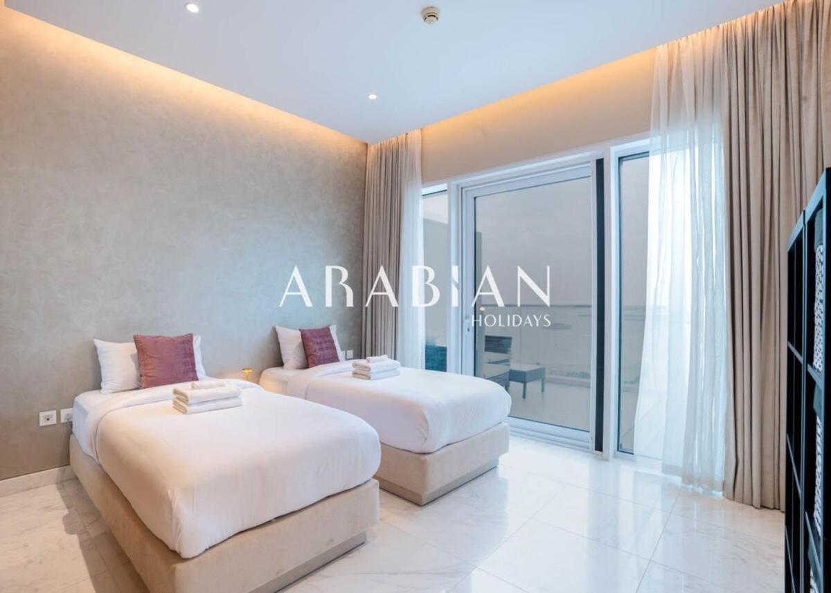 Exquisite 2br At 1 Jbr With Sea View Appartement