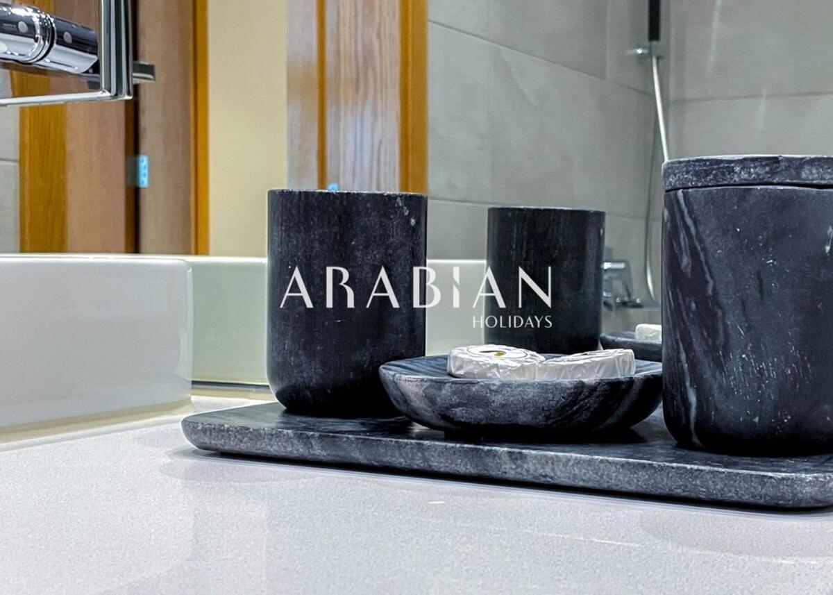 Exquisite 2br At 1 Jbr With Sea View * Dubaï