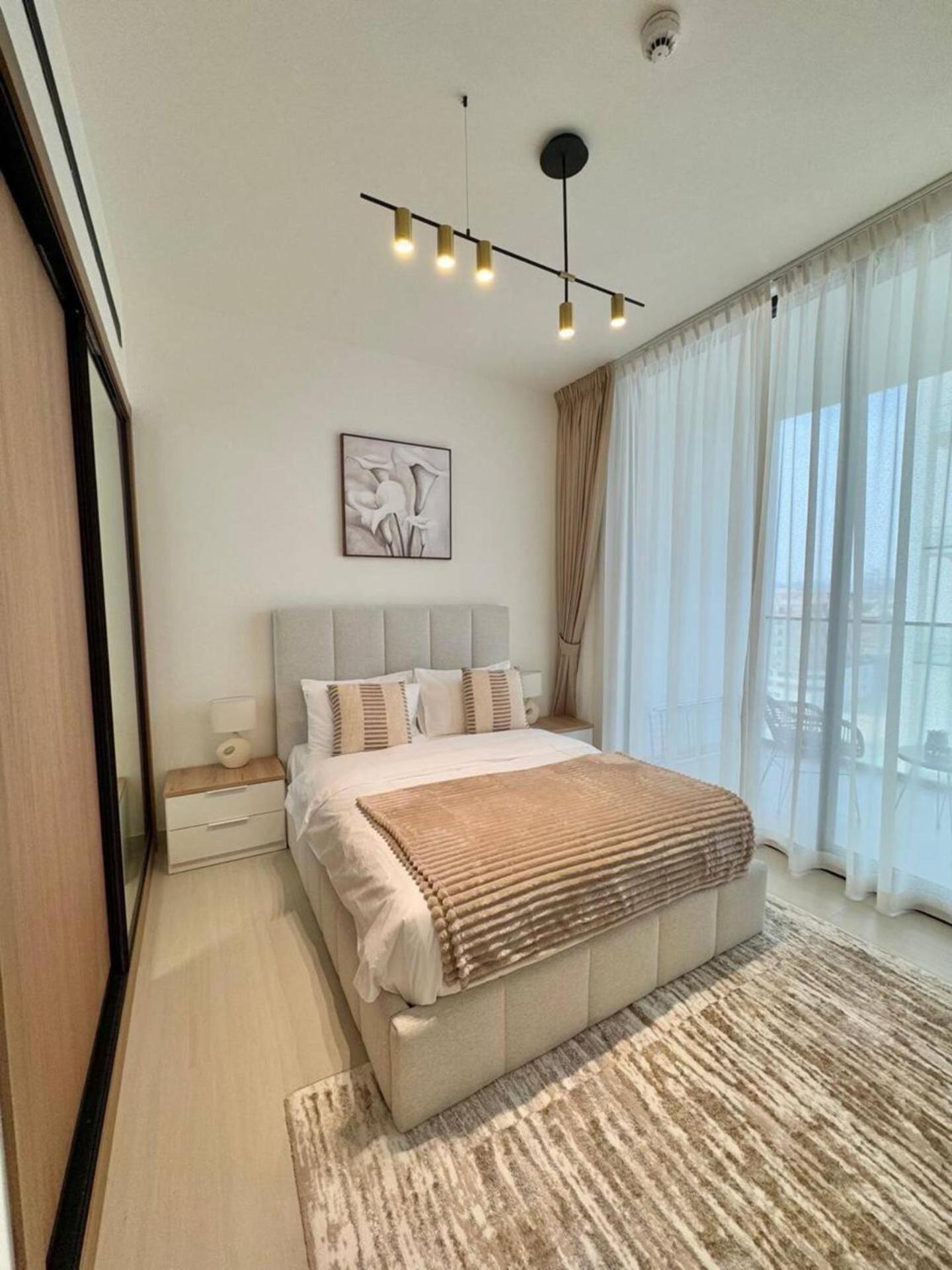 Spacious 1br In Jvc With Big Balcony Appartement Dubaï