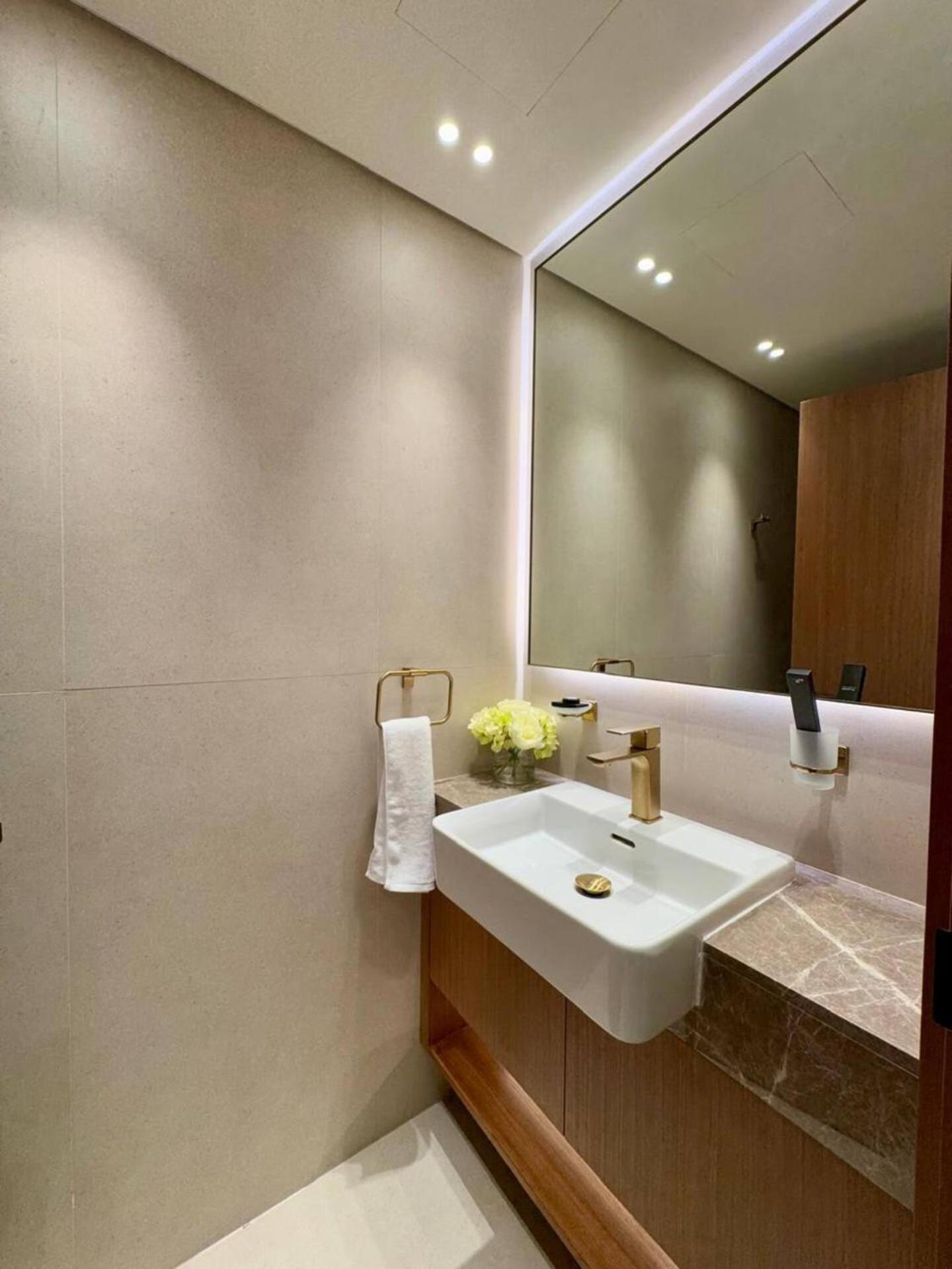 Spacious 1br In Jvc With Big Balcony Appartement Dubaï