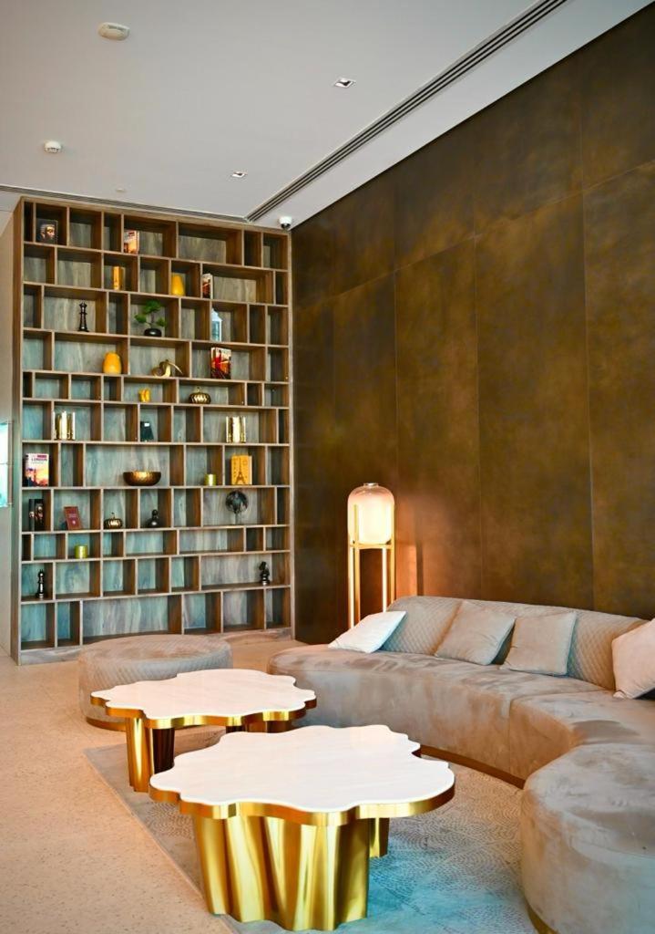 Fully Furnished Elegant Close By Science Park, Miracle Garden And Butterfly Garden Appartement Dubaï