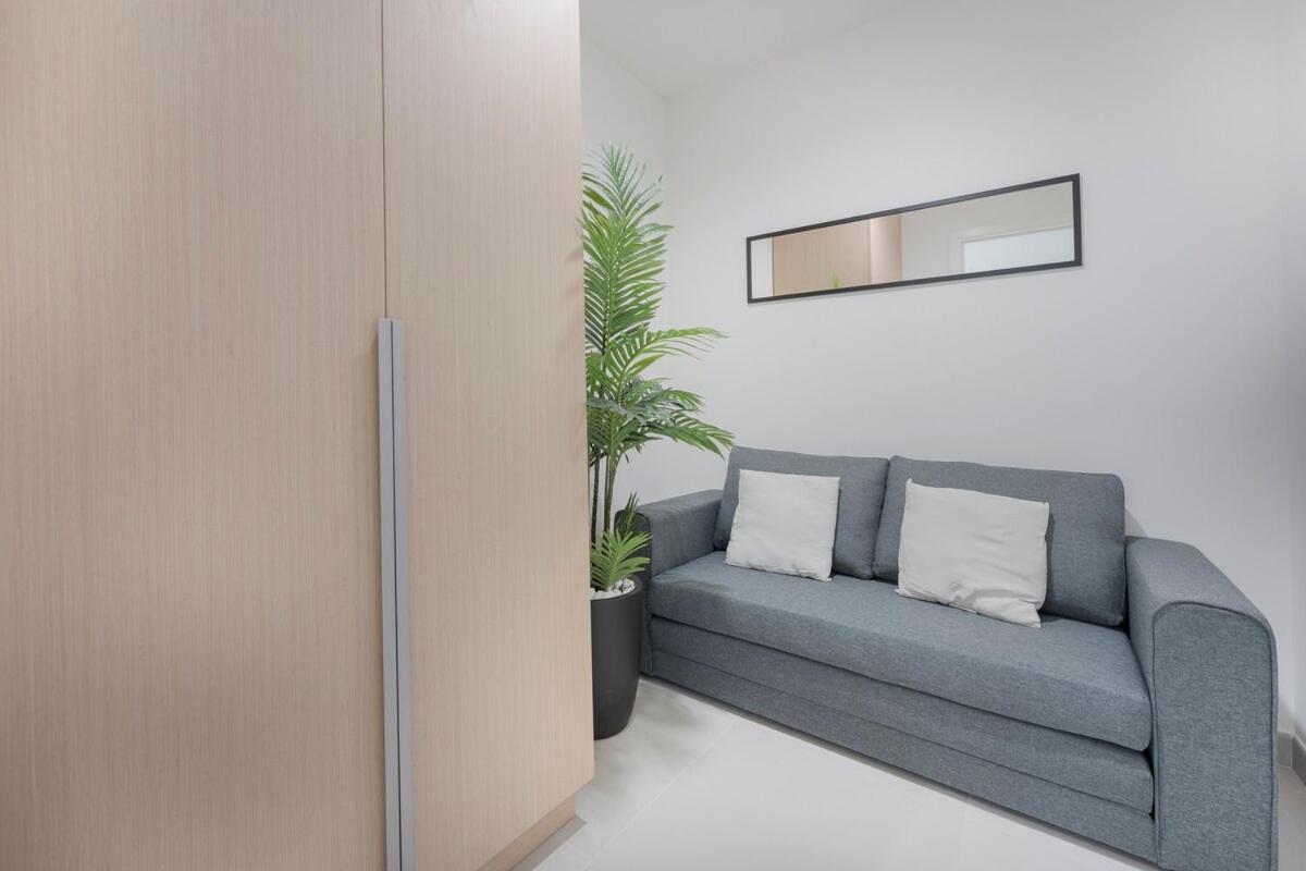 Appartement Peaceful 4-bedroom Bright Kitchen Space In Creek Harbour *