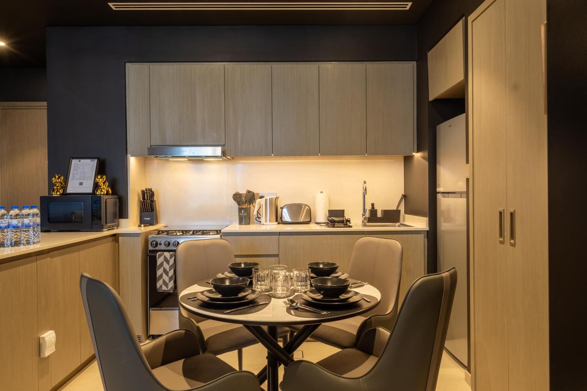 Brand New Luxe Downtown 46th Floor * Dubaï