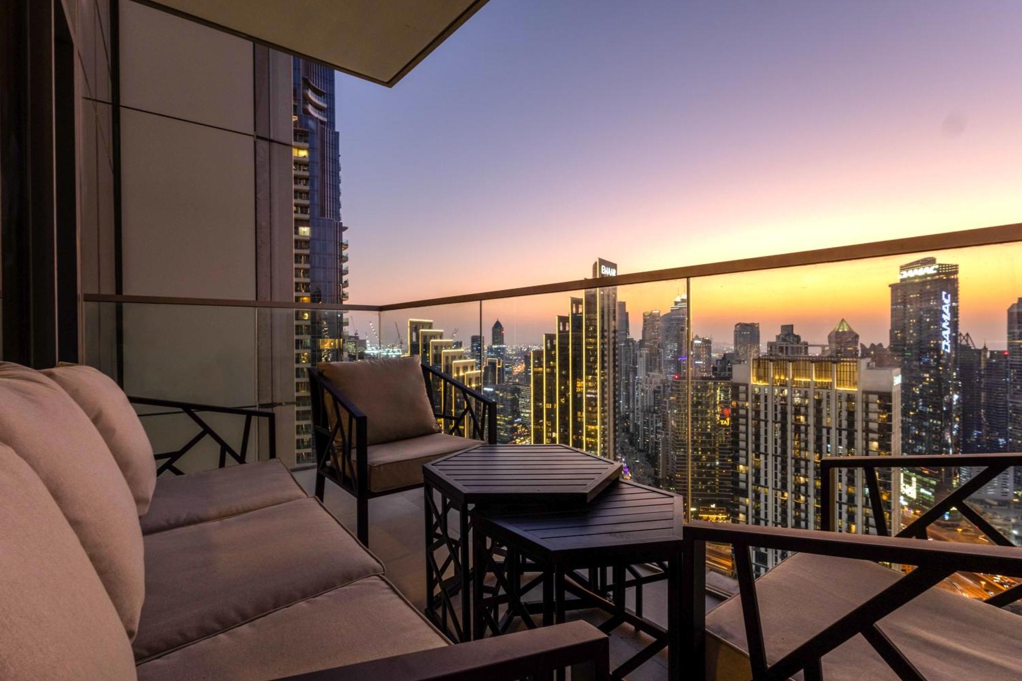 Brand New Luxe Downtown 46th Floor Dubaï