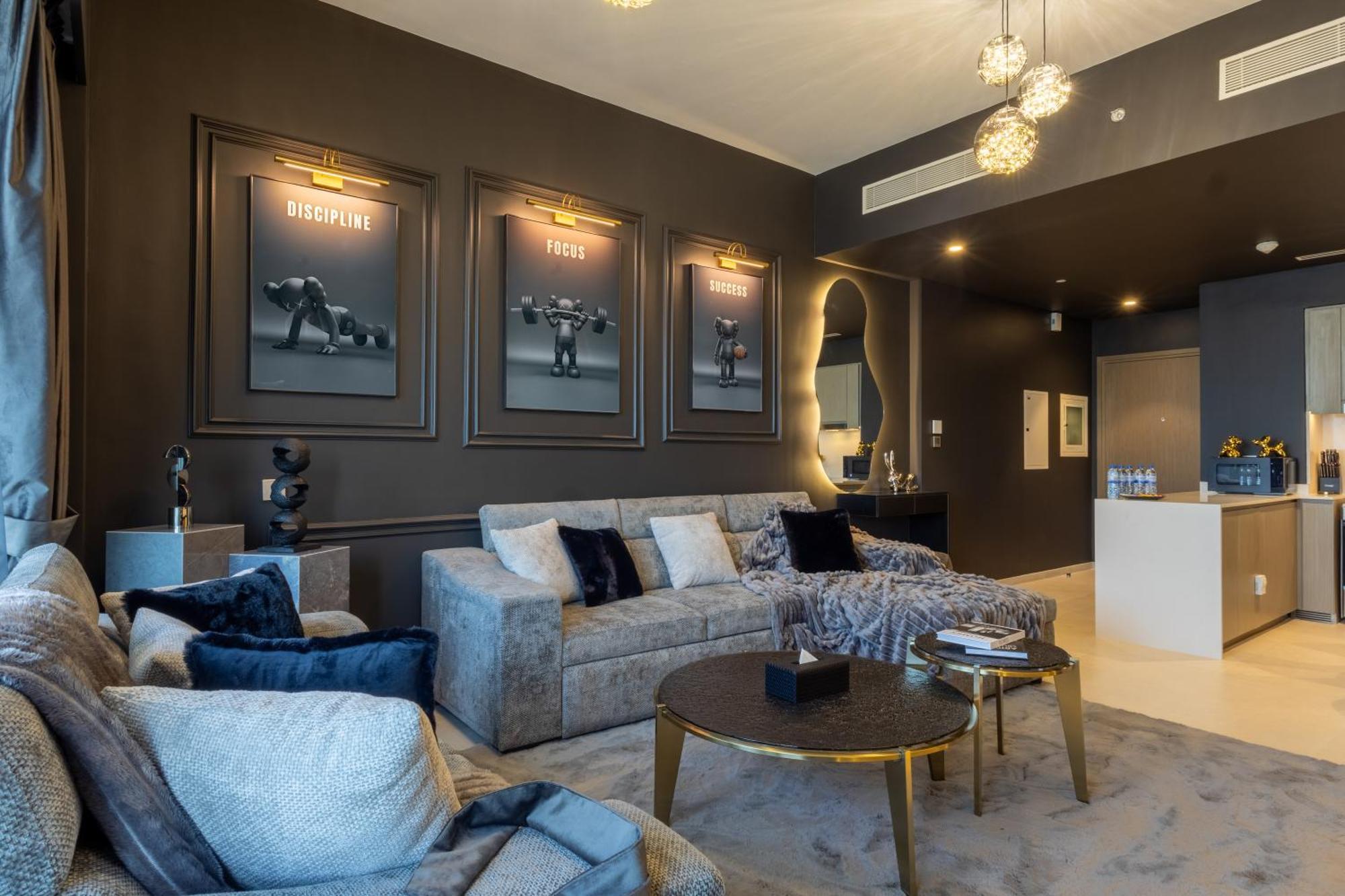 Brand New Luxe Downtown 46th Floor Appartement Dubaï
