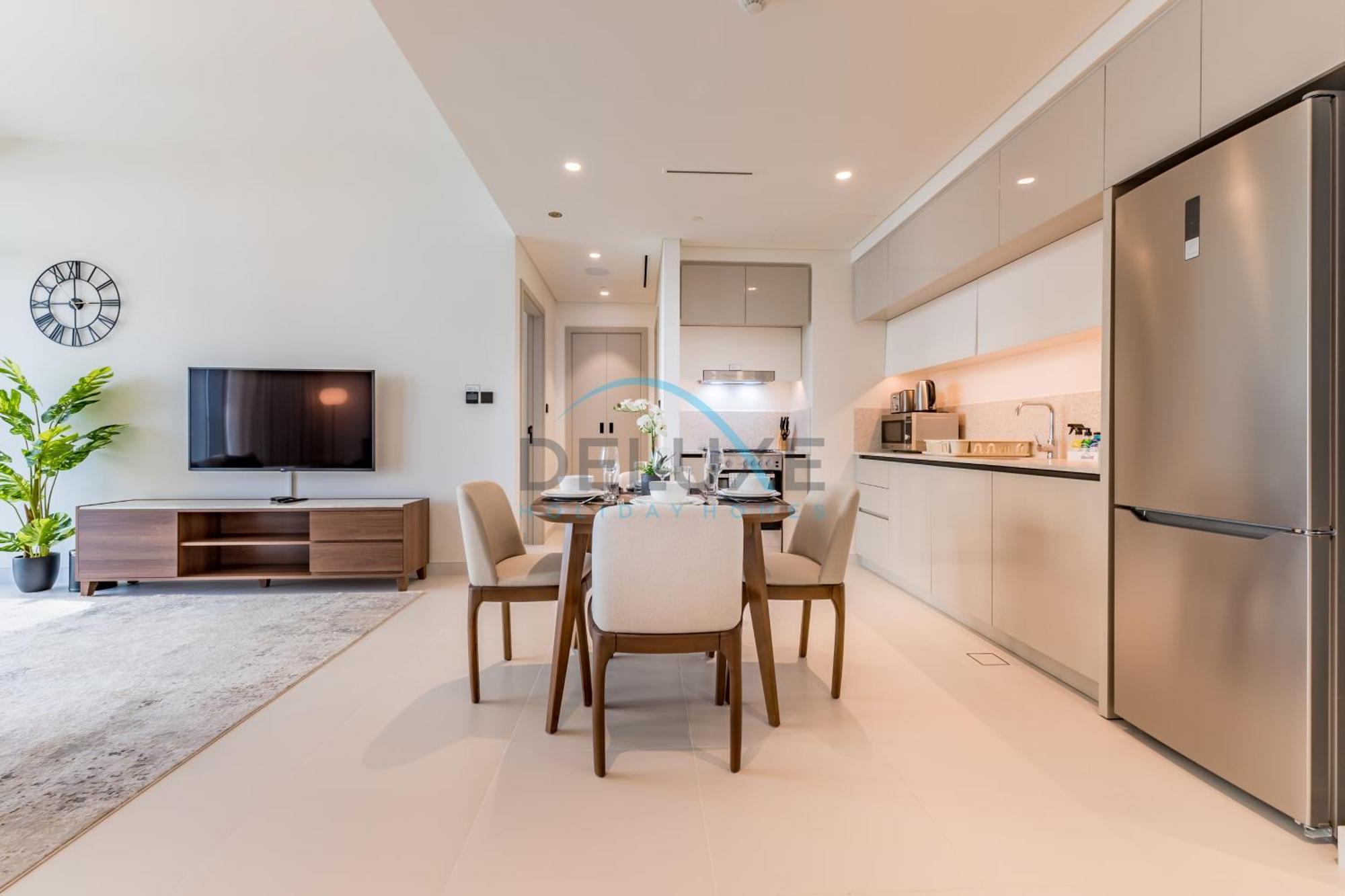 Harbour & Sea Views 1 Bedroom Near Key Landmarks, Marina Vista T1, Emaar Beachfront By Deluxe Homes Appartement