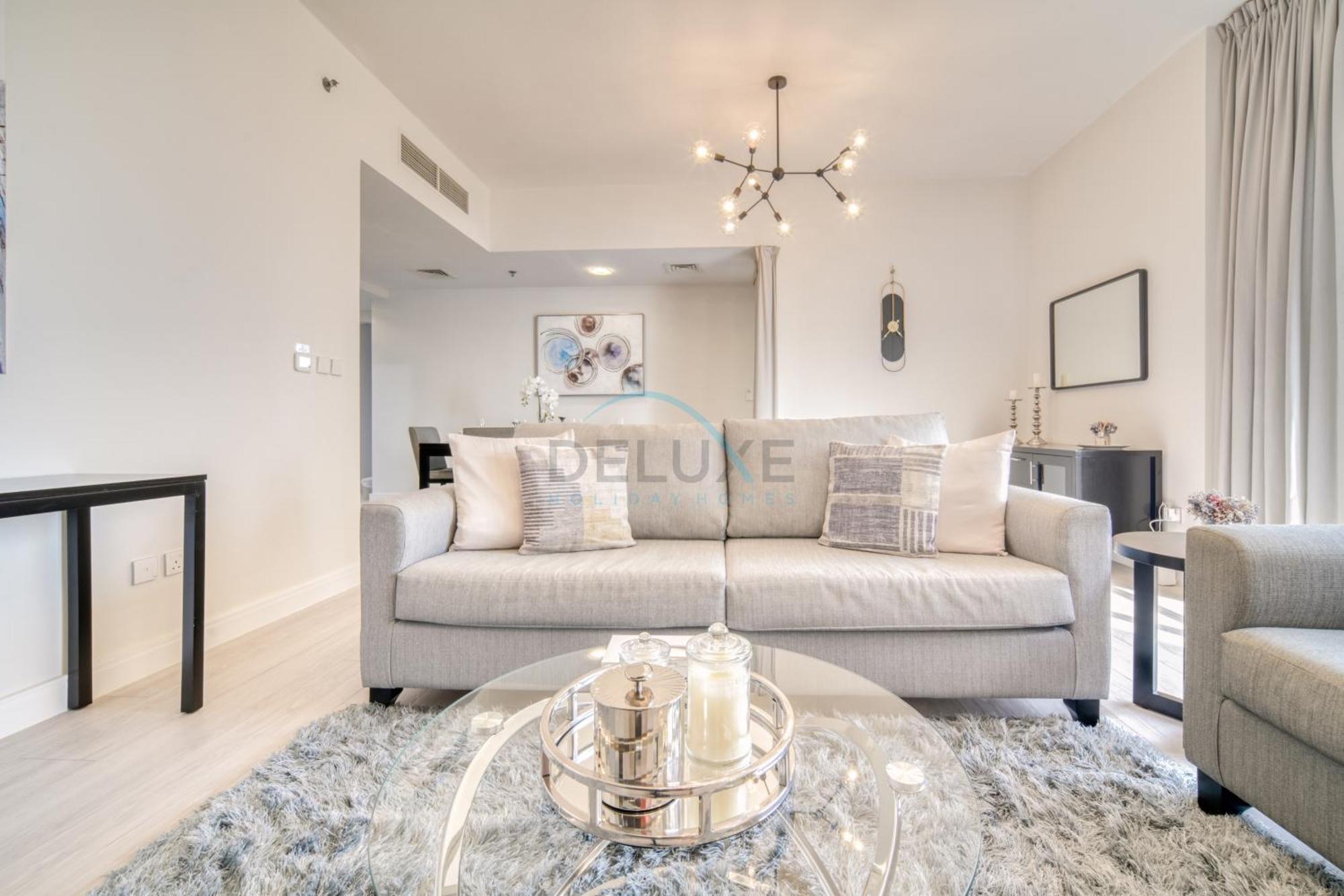 High Floor 2br With A View Of The Marina Canal Steps Away From The , Shams 1, Jbr By Deluxe Homes Appartement *