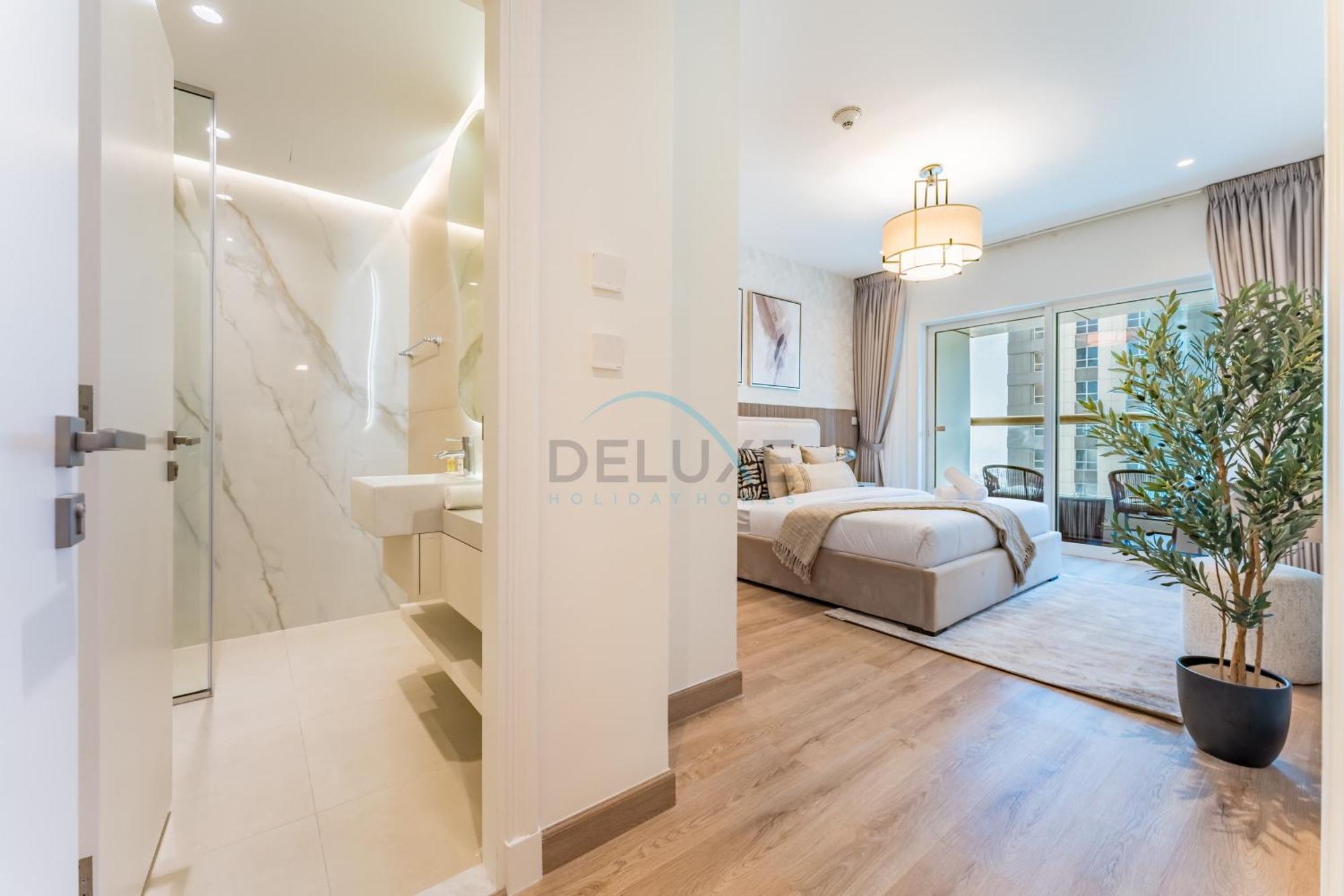 Renovated Unit With Skyscraper Views, Close To Jbr Beach, Elite Residence, Marina By Deluxe Homes Appartement