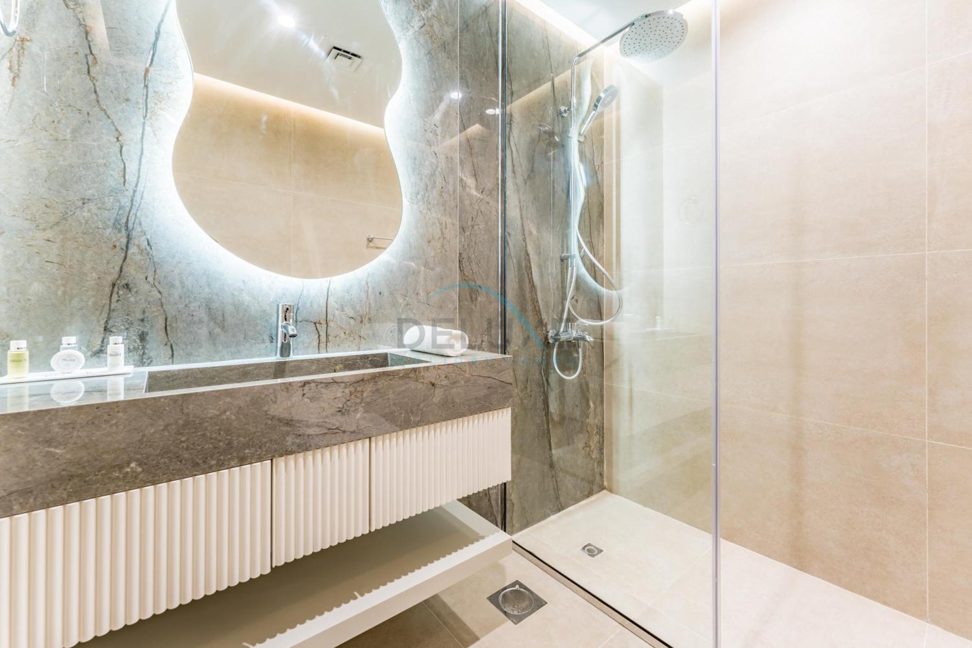 Refurbished 1br High * Dubái