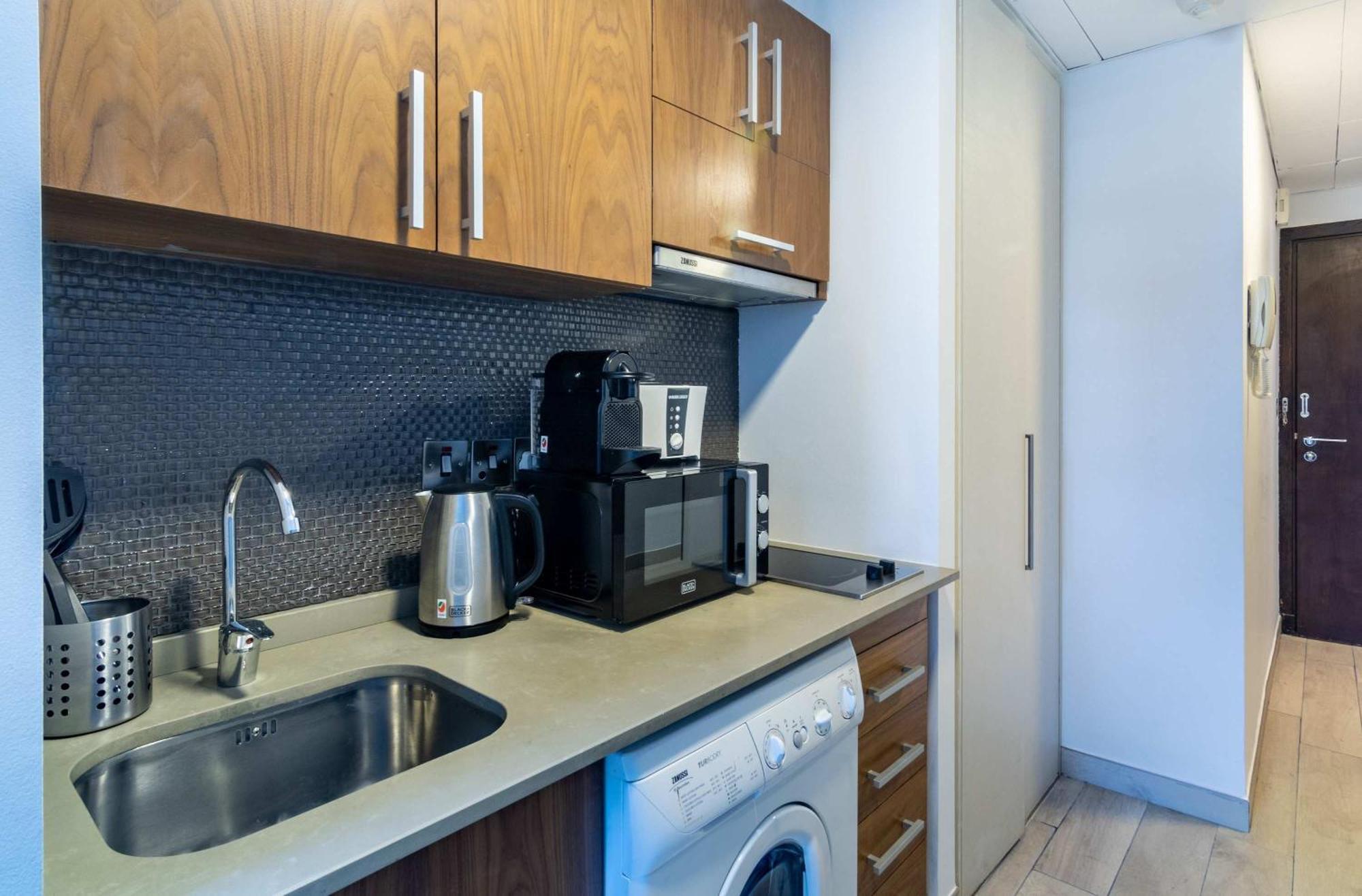 Apartemen Silkhaus Comfy Furnished In The Heart Of Difc *