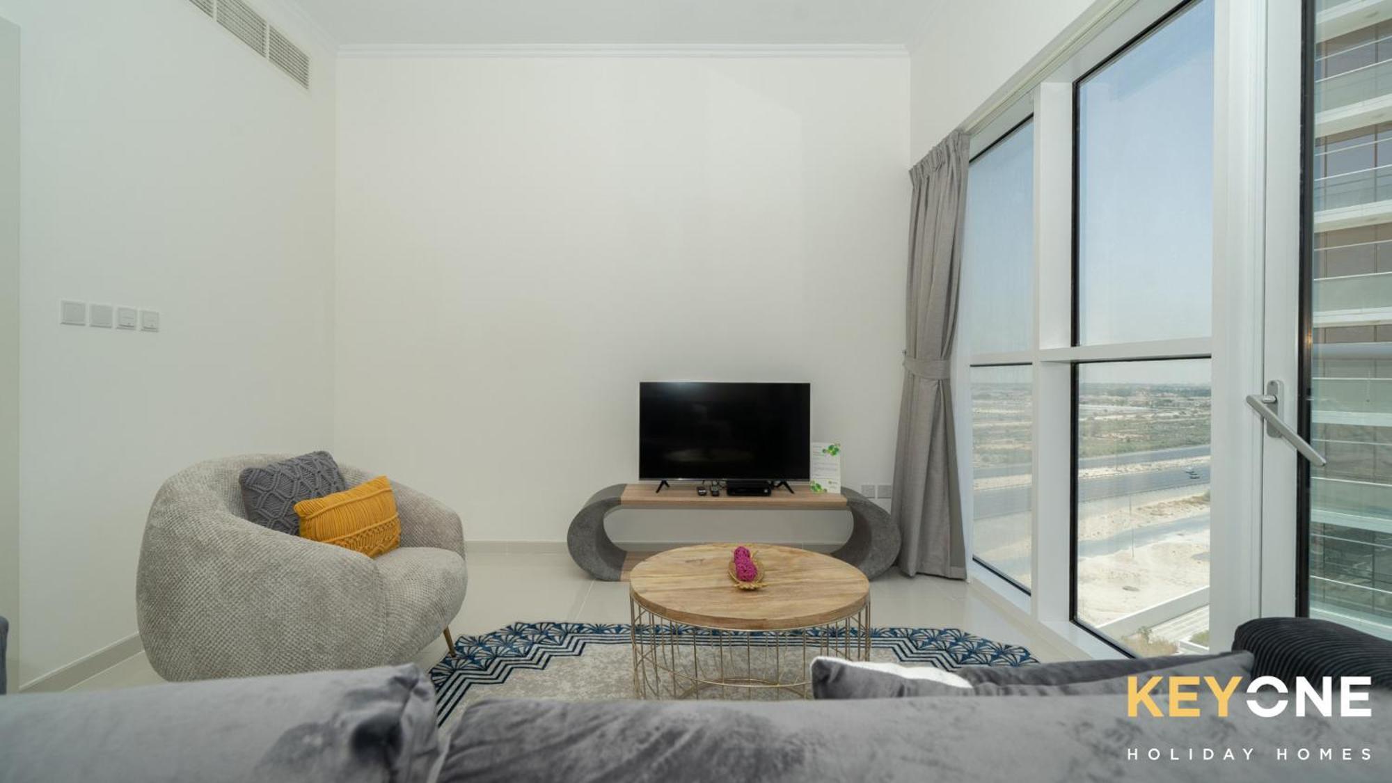 Elegant One Bedroom In Damac Hills *