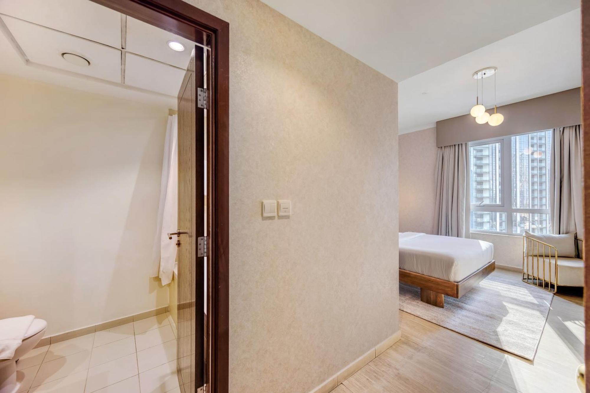 Durrani Homes - Grandiose 5br Besides Mall With Burjkhalifa And Fountain View Lejlighed