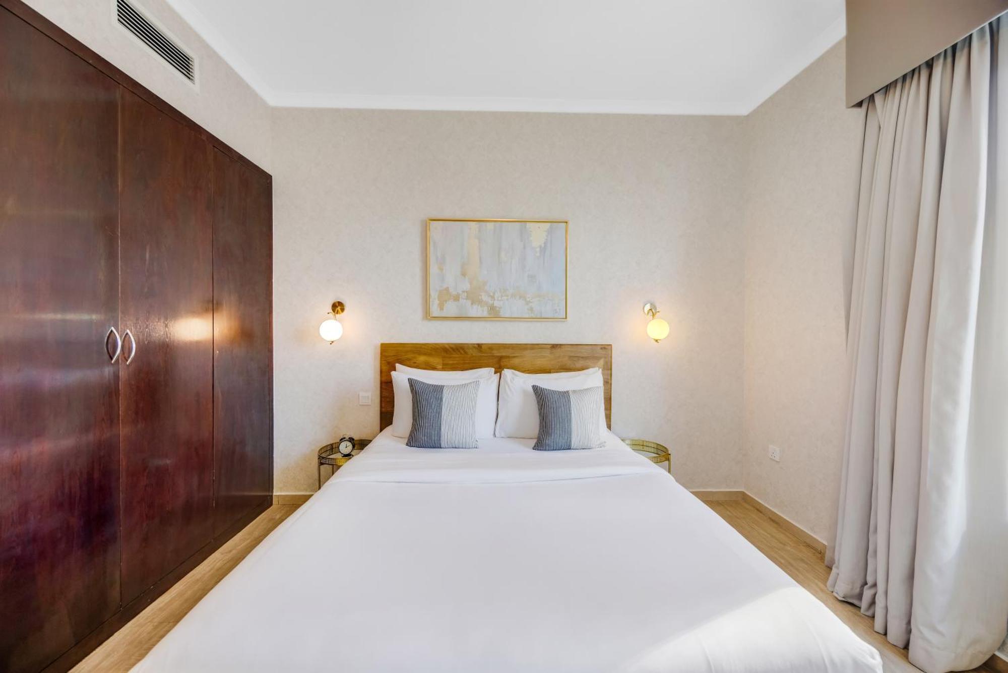 Durrani Homes - Grandiose 5br Besides Mall With Burjkhalifa And Fountain View * Dubai