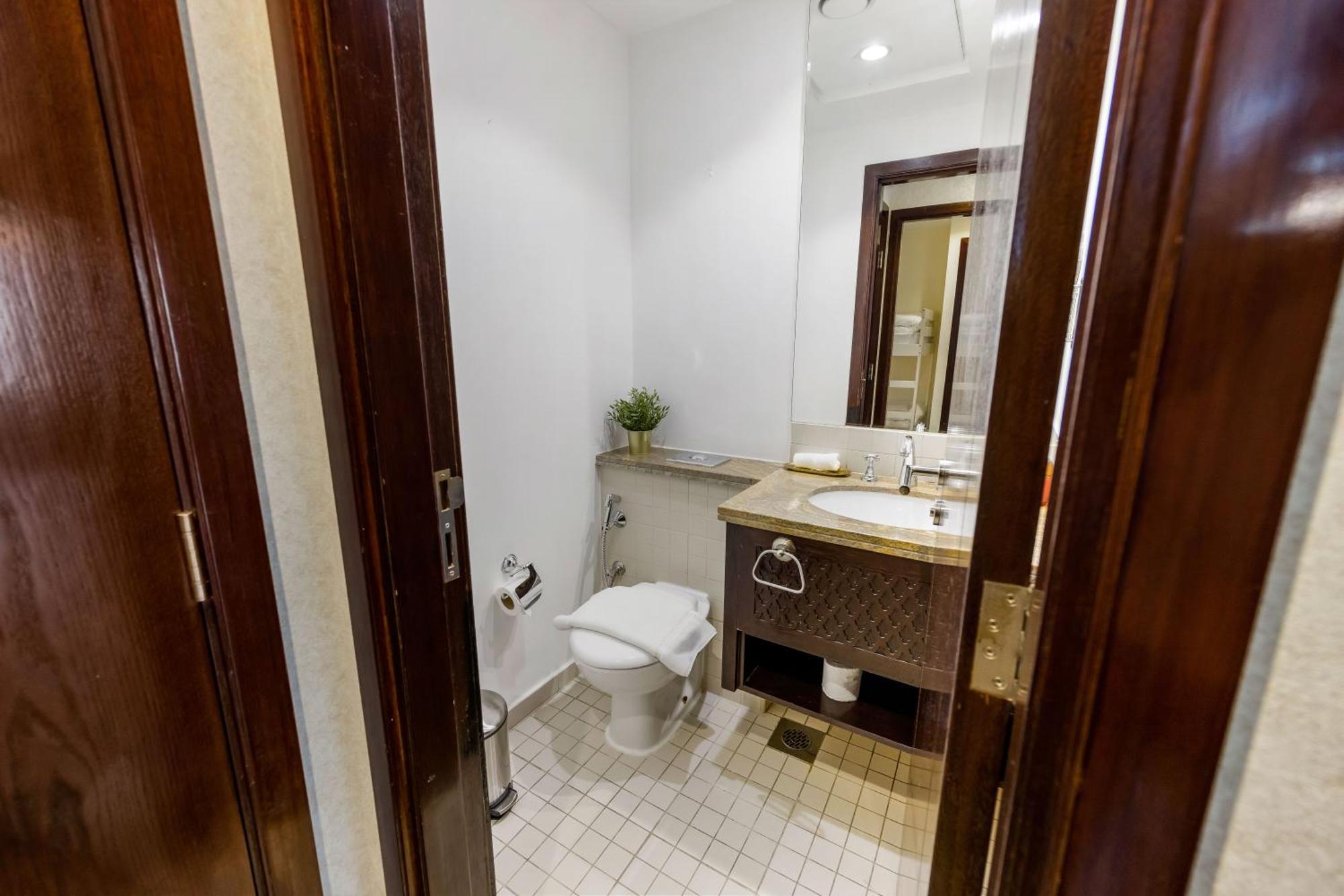 Lejlighed Durrani Homes - Grandiose 5br Besides Mall With Burjkhalifa And Fountain View