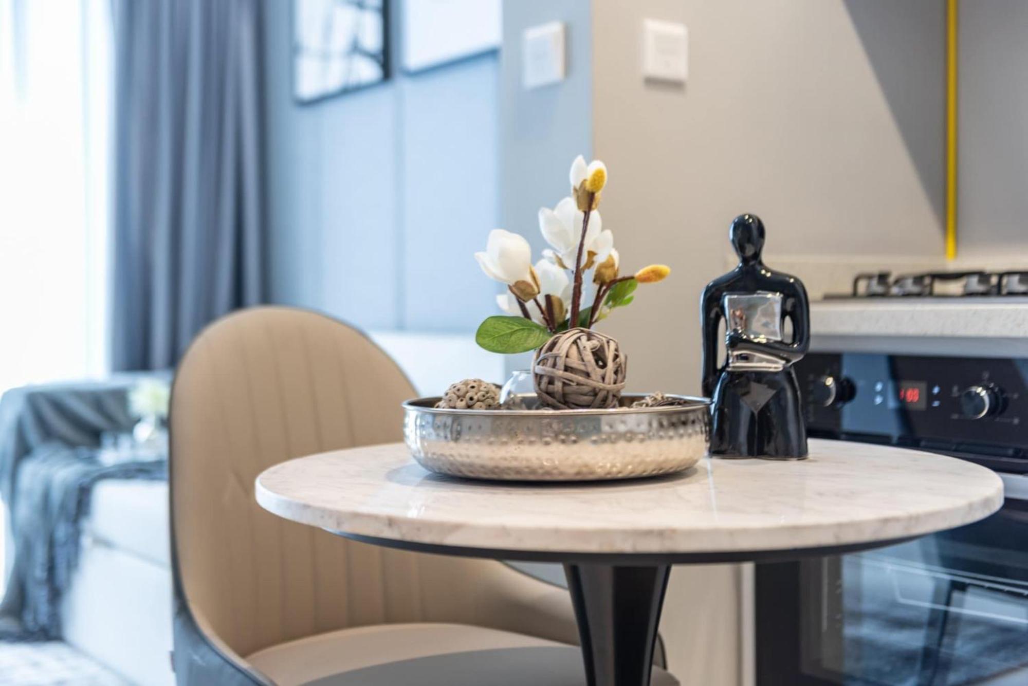 Quasi-hotels Zada 1br Elegance In Business Bay Appartement