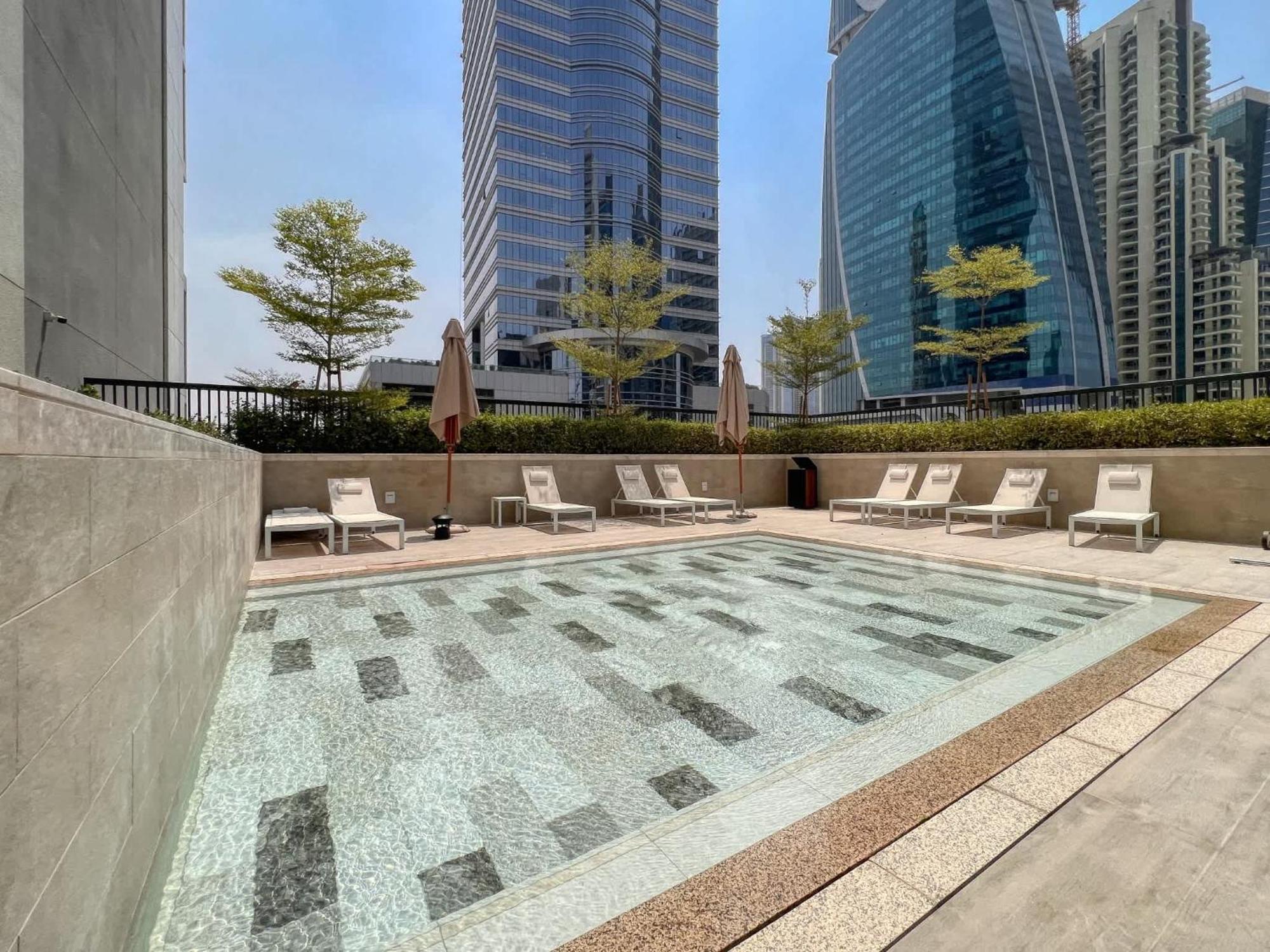 Quasi-hotels Zada 1br Elegance In Business Bay *