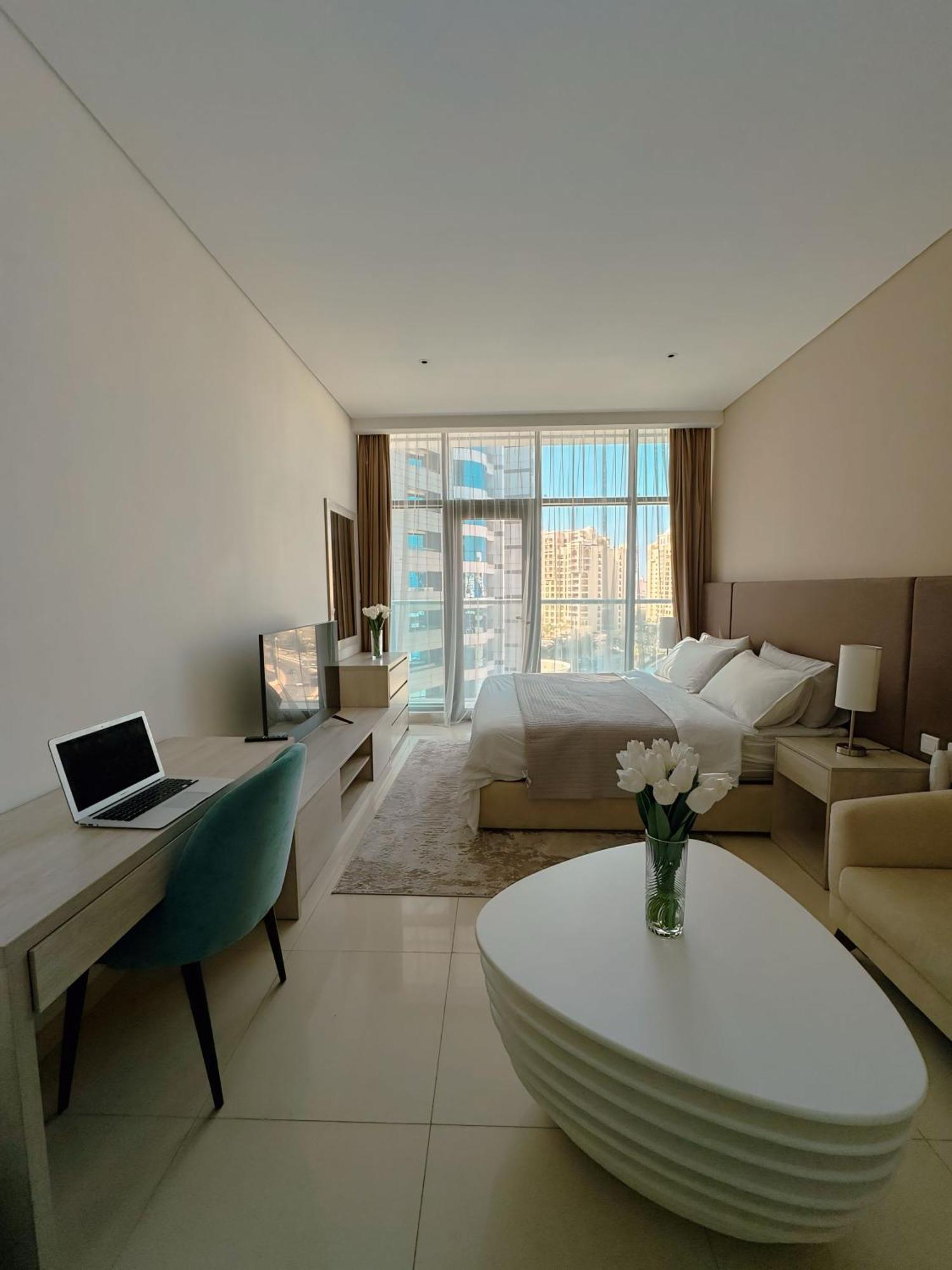 Seafront Escape Infinity Pool & Private * Dubaï