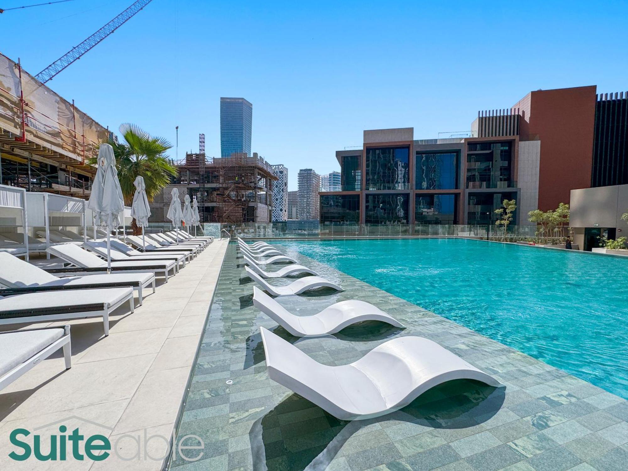 Apartment Luxury One Bedroom With Burj Khalifa View Dubai