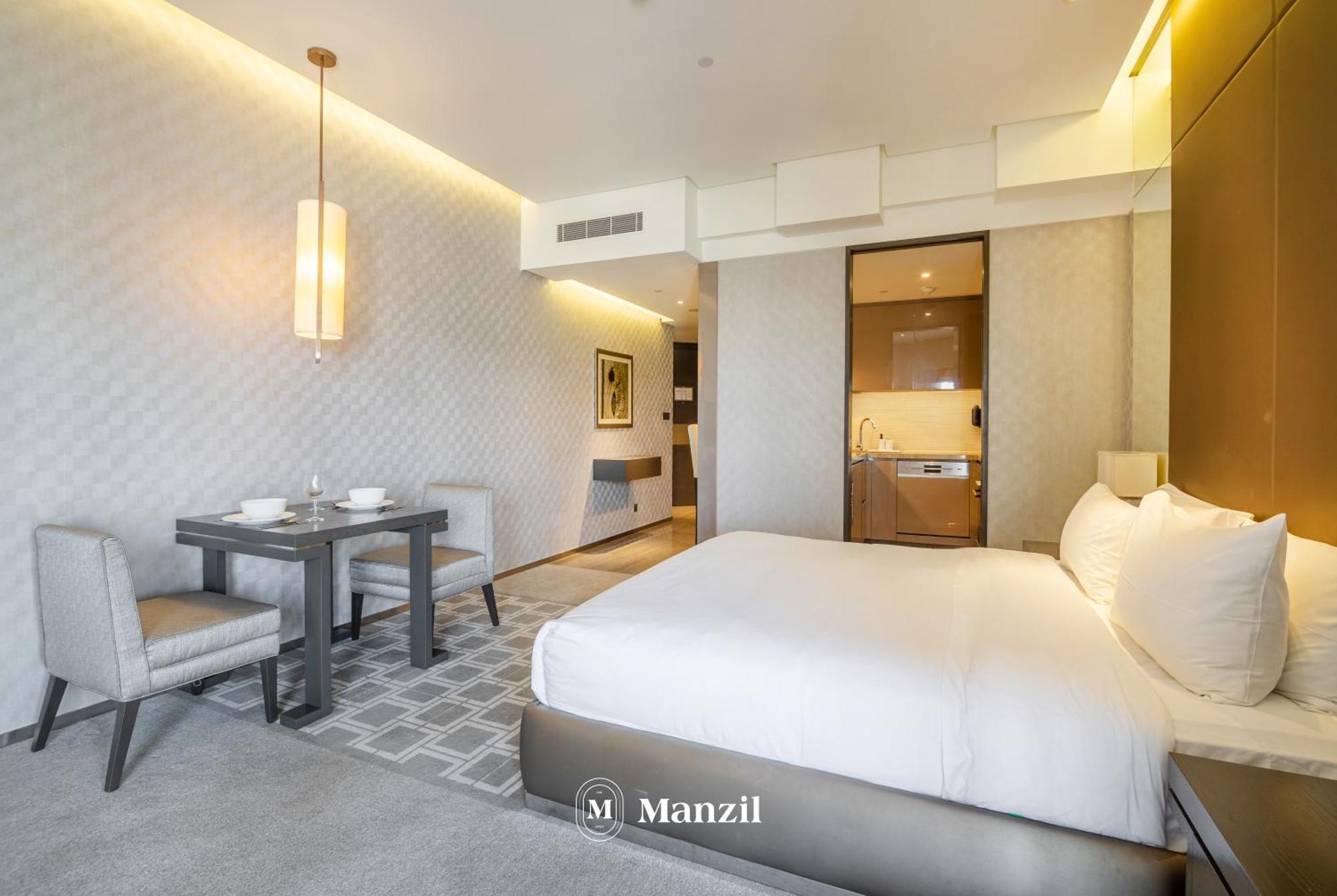 Luxury & In Creek Heights, Near Wafi Mall & Frame Appartement *