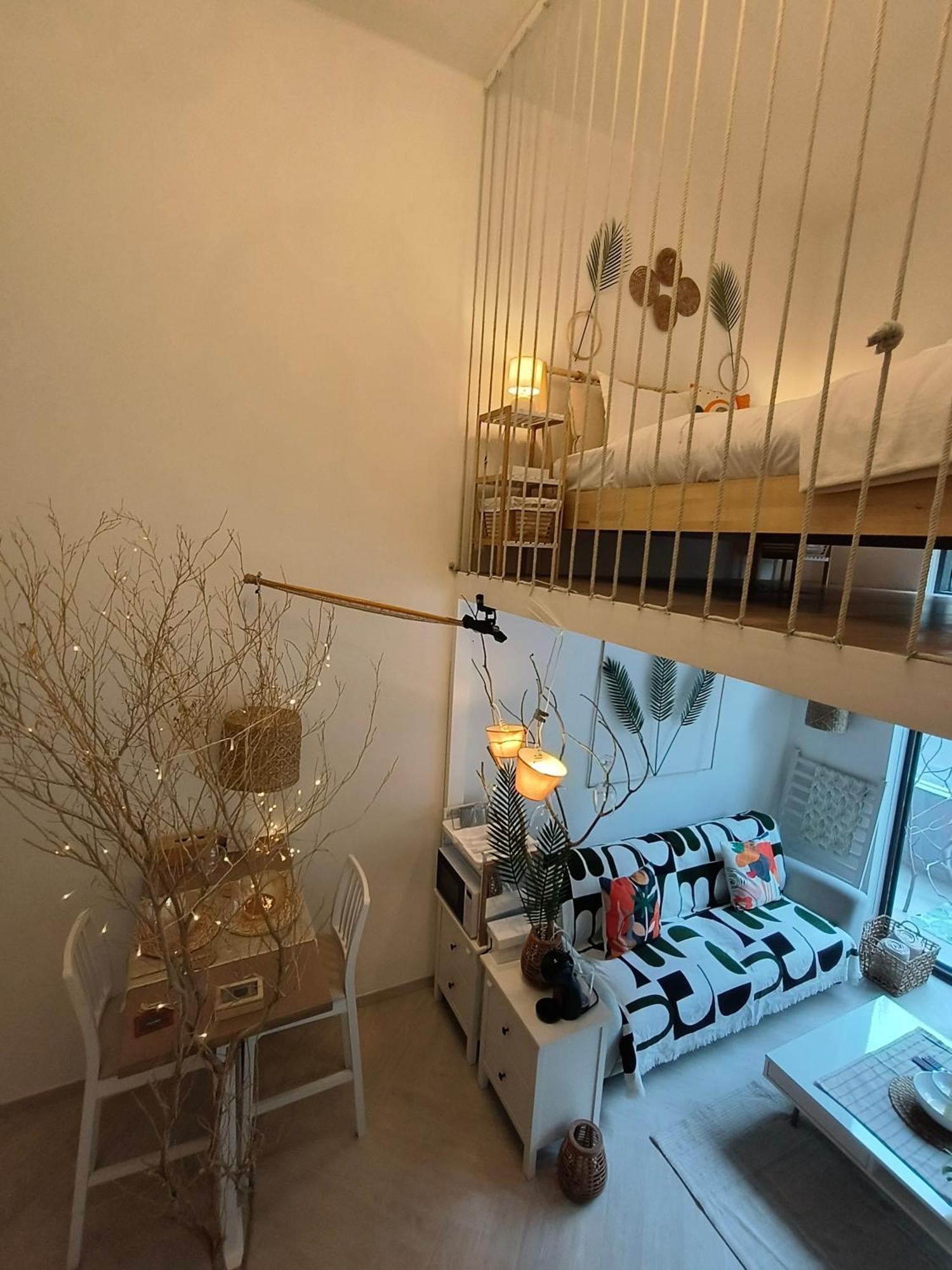 Boutique Loft, Stylish, Cozy And Luxurious Style In Wonderful Building With 2 Pools & Gym
