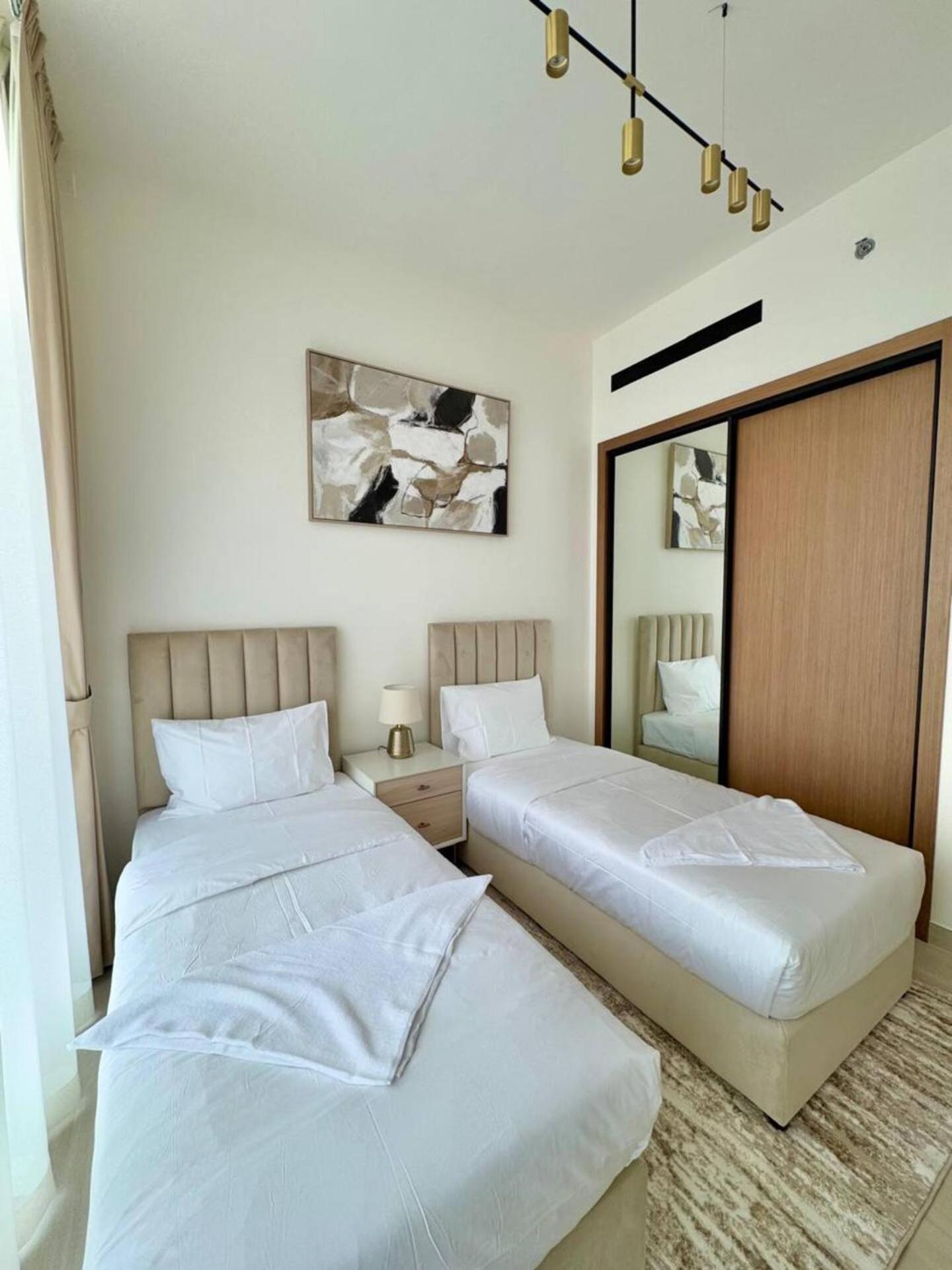 Luxurious 2br With Private Pool In Jvc * Dubái