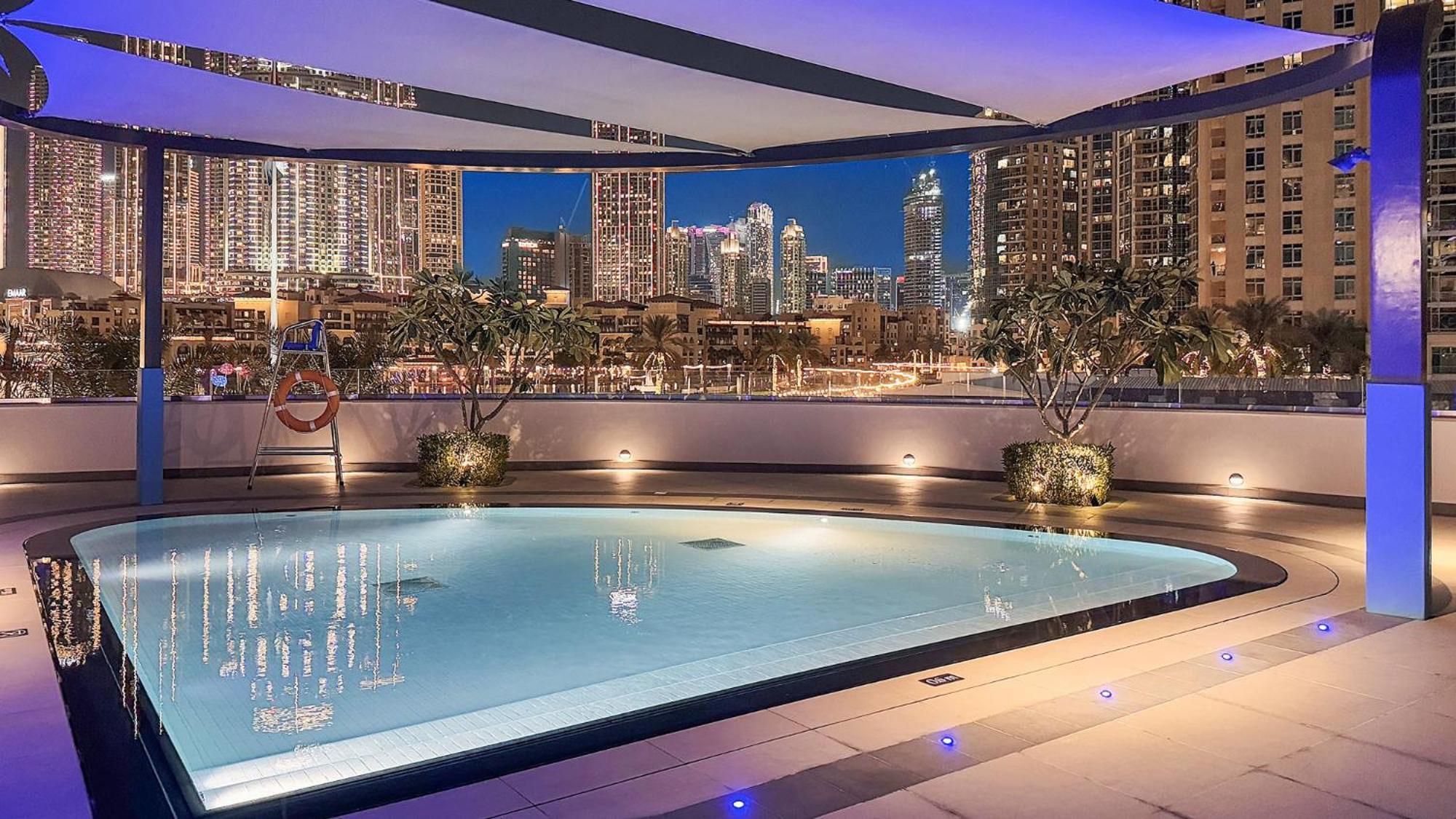 Vayk - The Burj Diamond Fountain View - Grande Signature - Downtown In - 2br Appartement Dubaï
