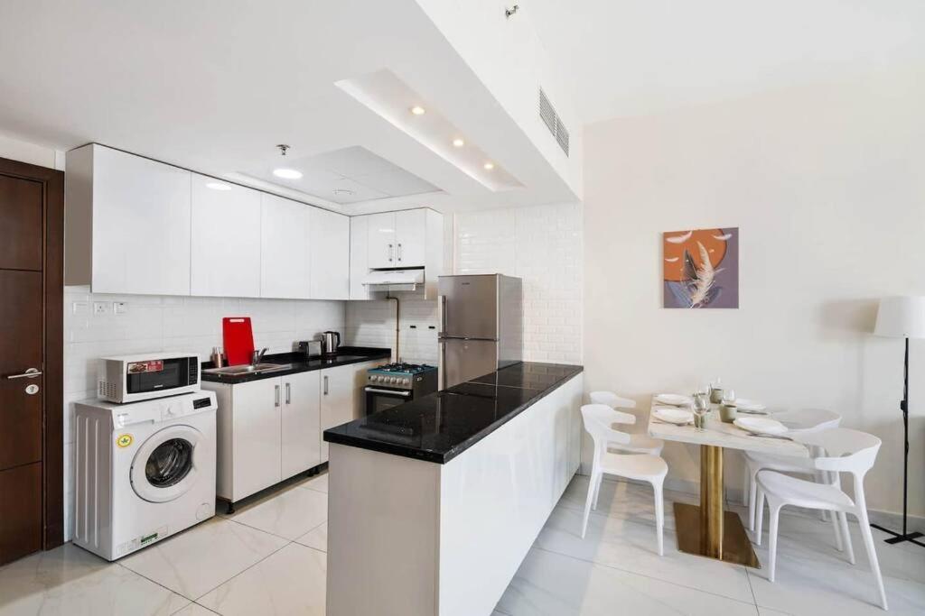 Super Elegant 1bhk - Bnh Tower Appartement Dubaï