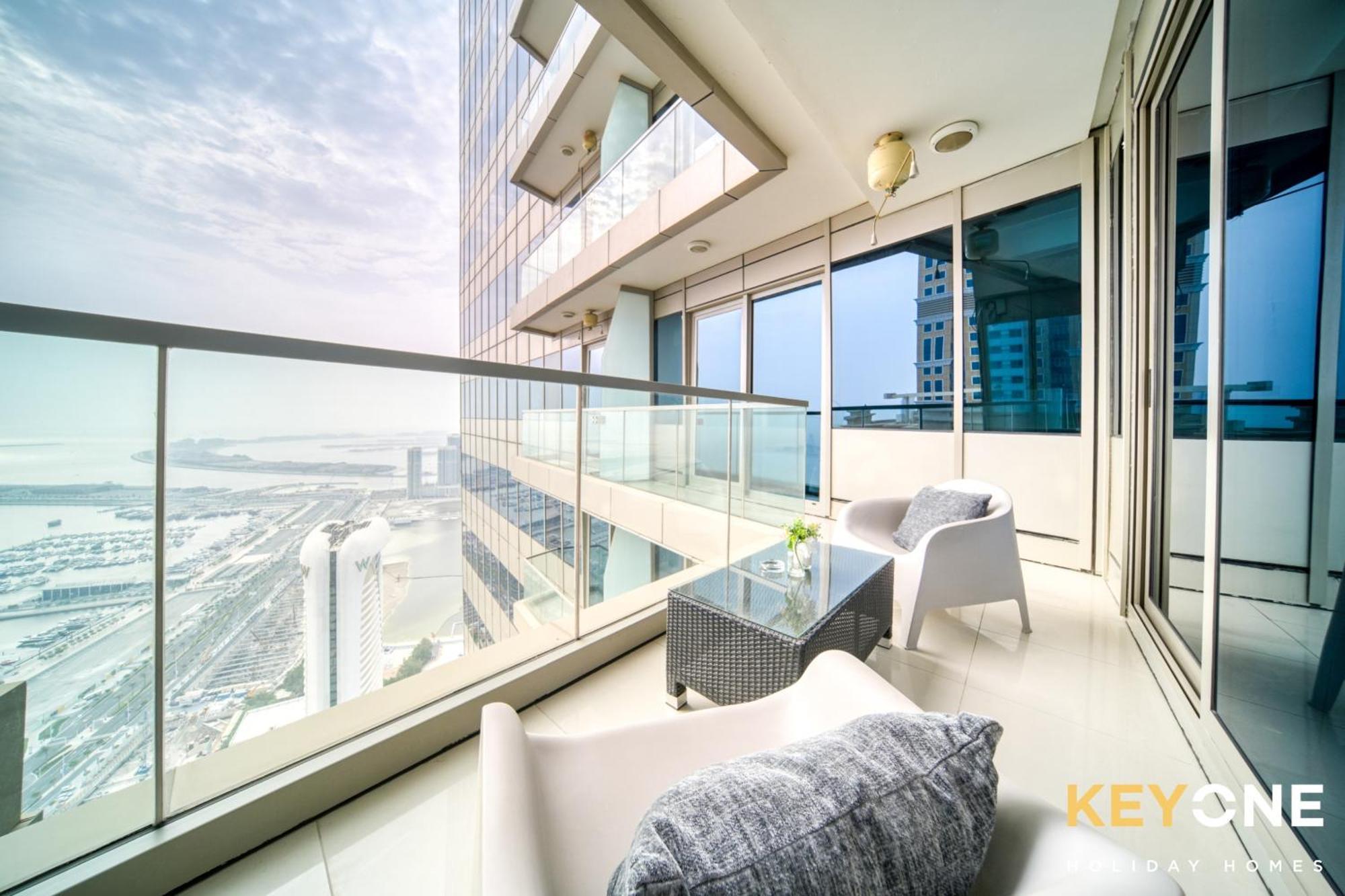 Captivating Sky & Sea Views In Two Bedroom * Dubai