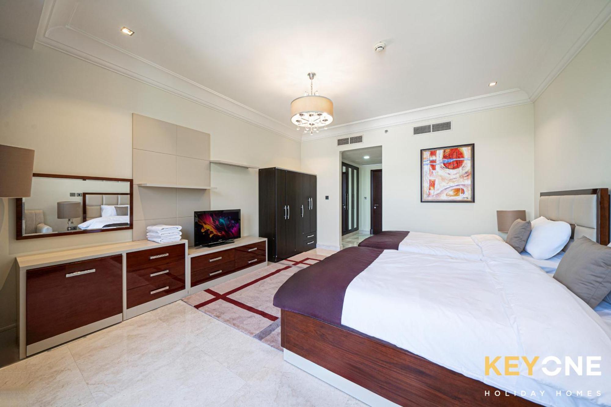 Grandeur Living 2br Maid With Access * Dubai