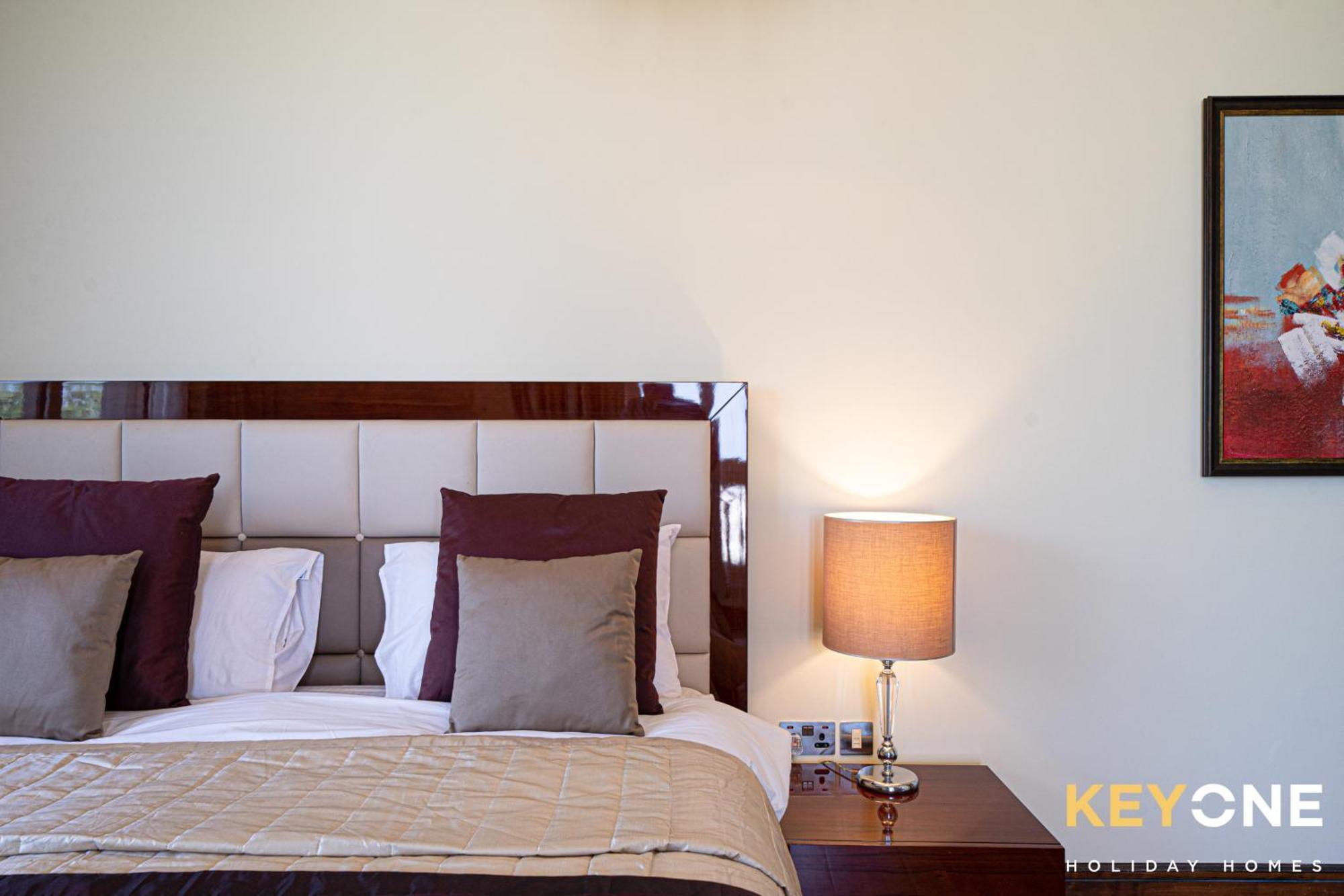 Apartamento Grandeur Living 2br Maid With Access Dubai