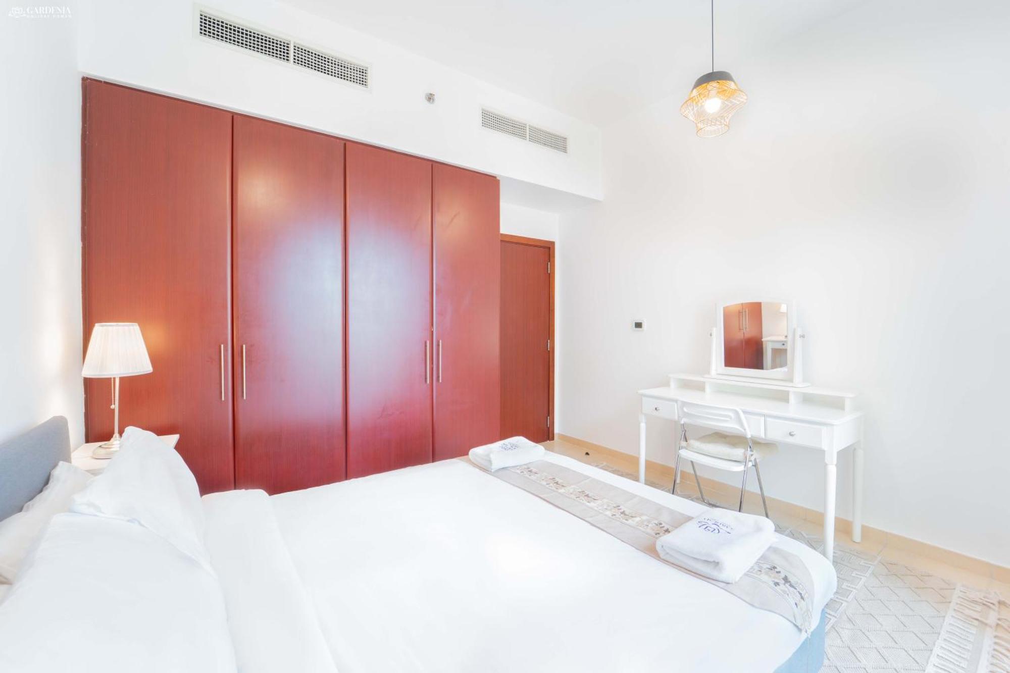 Jbr - Gardenia Shams - Sea View And Walking Distance To The Apartamento Dubái
