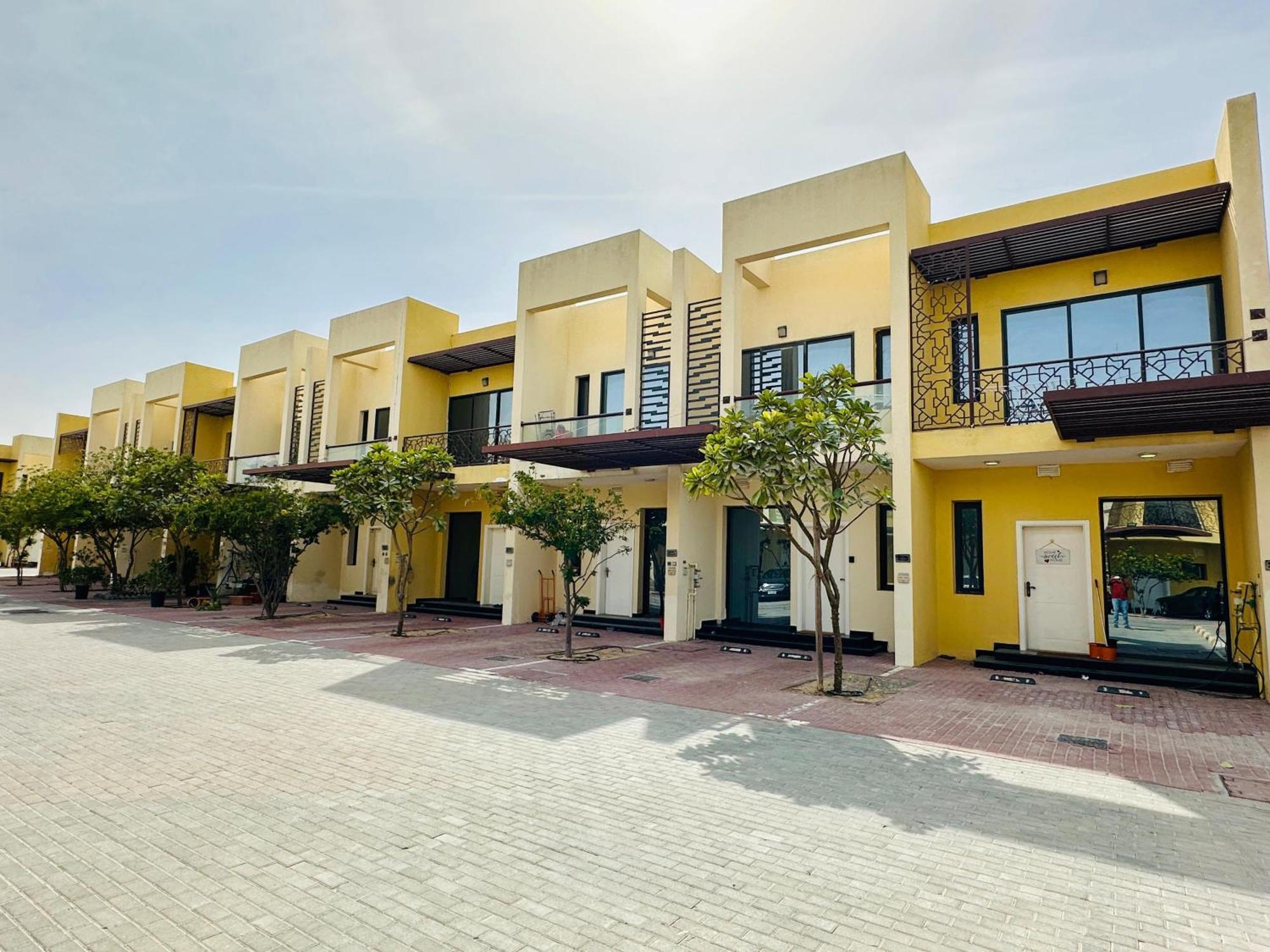 Family-friendly 1br With Play Area+pool. Uae Vilă