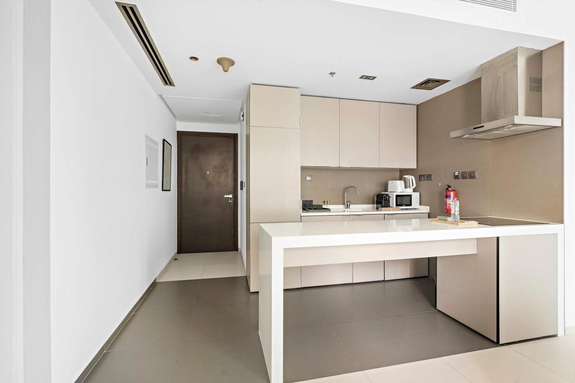 Appartement Silkhaus Chic 1bdr In West Avenue With Pool & Gym Access
