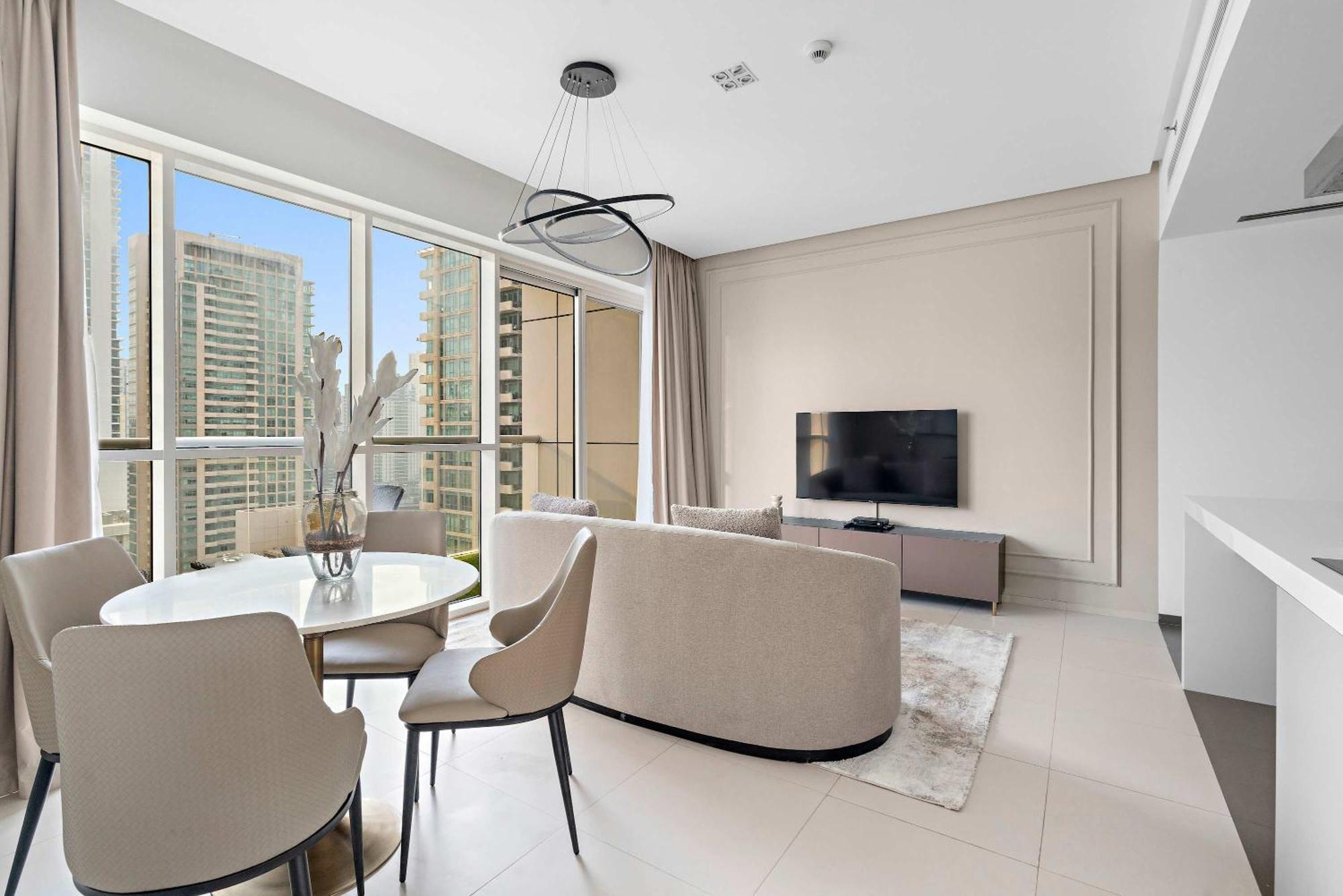 Silkhaus Chic 1bdr In West Avenue With Pool & Gym Access Dubaï