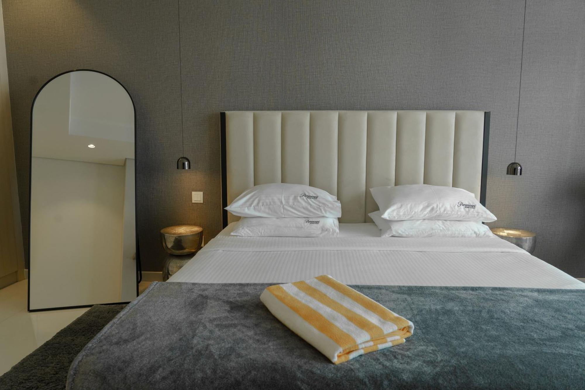 Apartamento Paramount Tower And Residences With Infinity Sky Pool Dubái