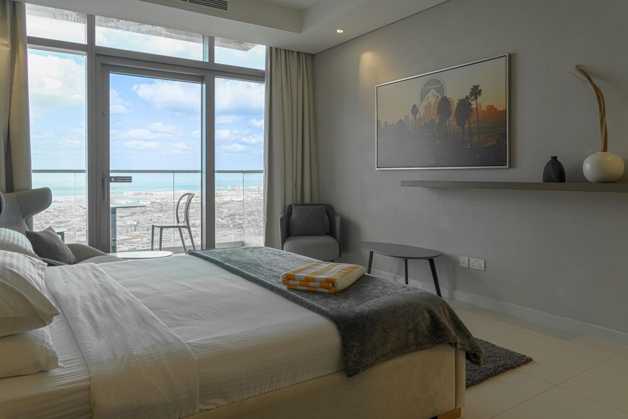 Apartamento Paramount Tower And Residences With Infinity Sky Pool Dubái