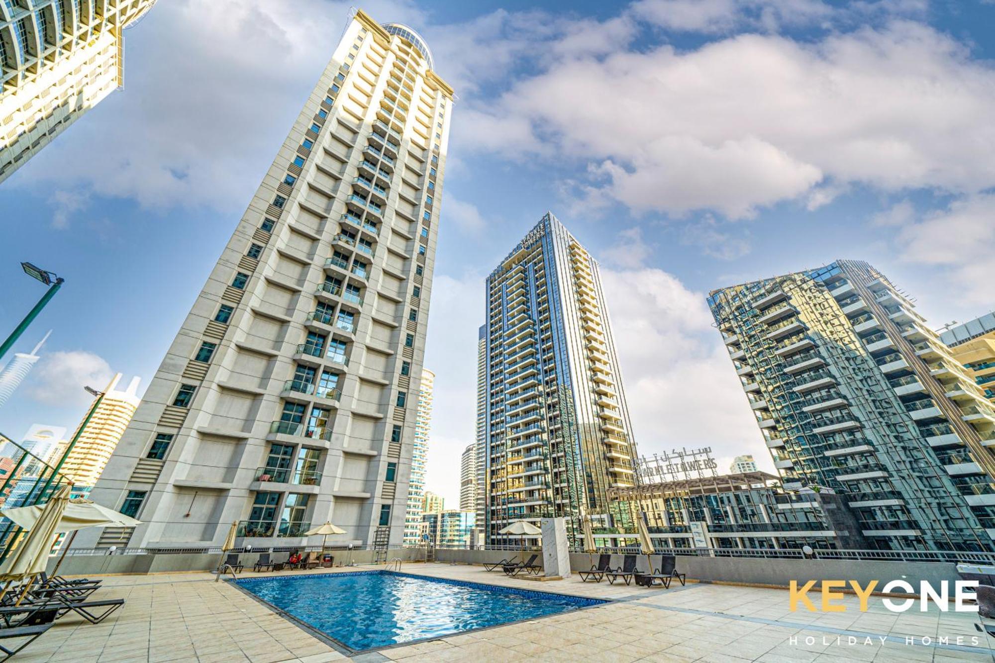 Apartamento Magnificent Two Bedroom Beachfront