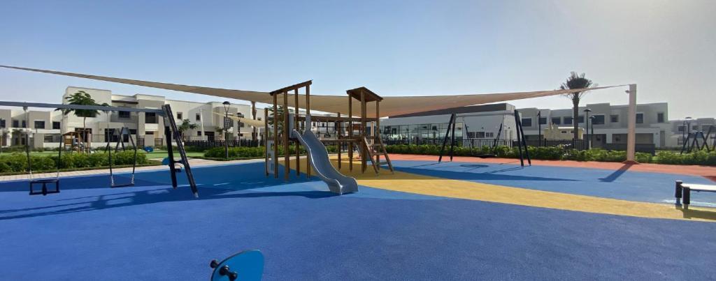 Urbanhomes - Exceptional 2 Bedroom In A Family Friendly Neighborhood Appartement *