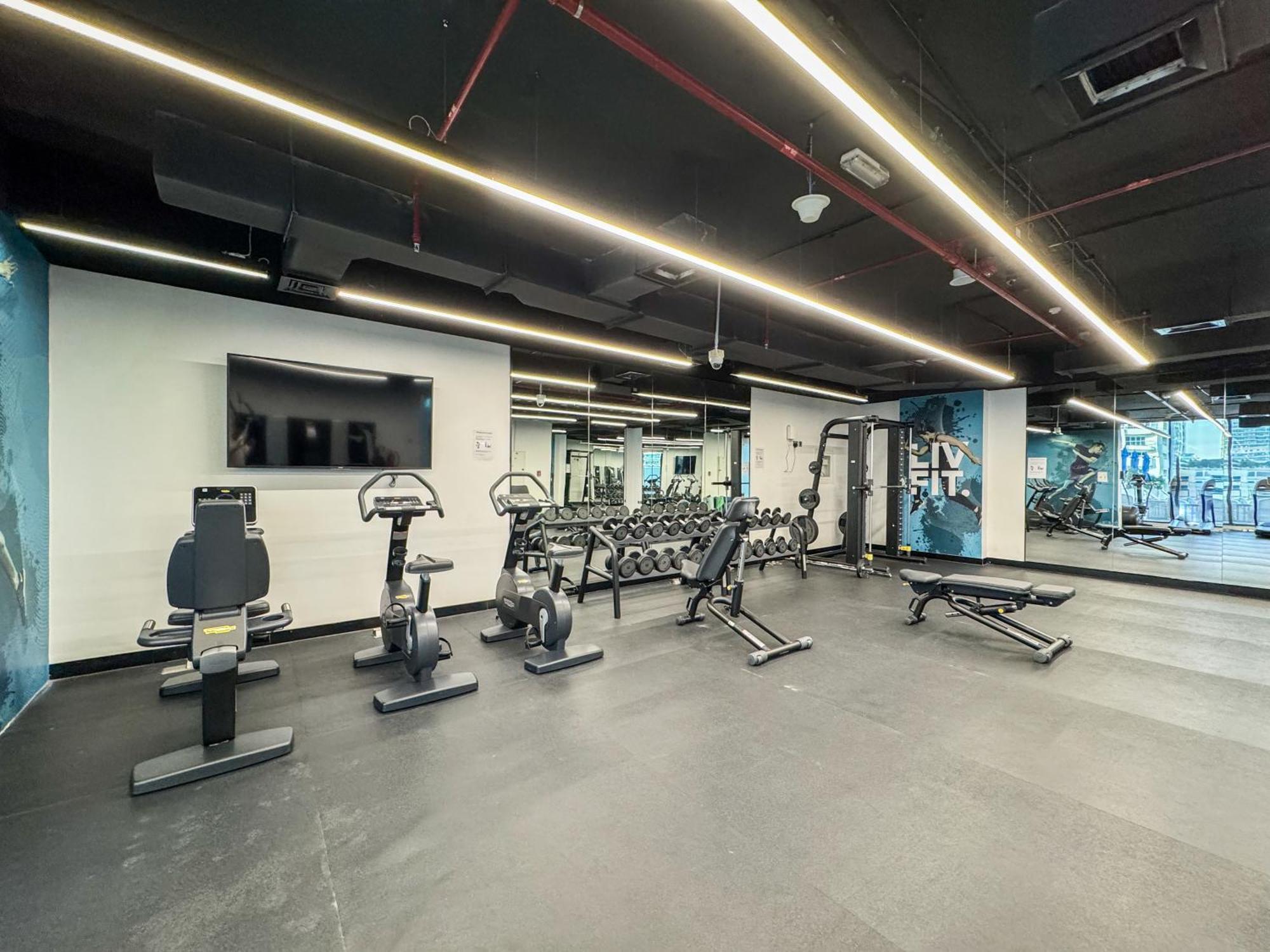 Luxury Living In Marina Liv 2br Dubaï