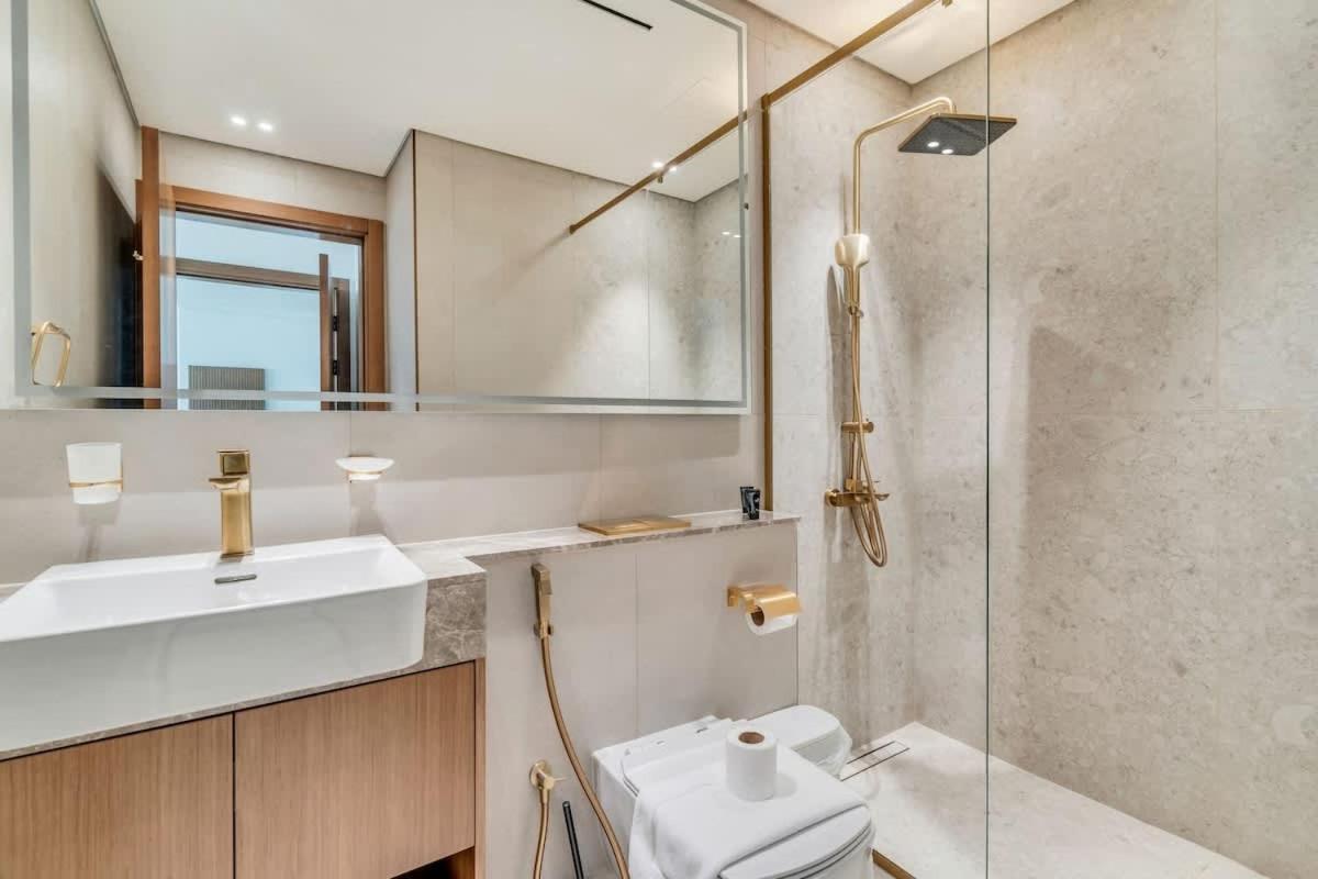 Appartement Exceptional 1br Flat Wbalcony Gym & Pool In Jvc