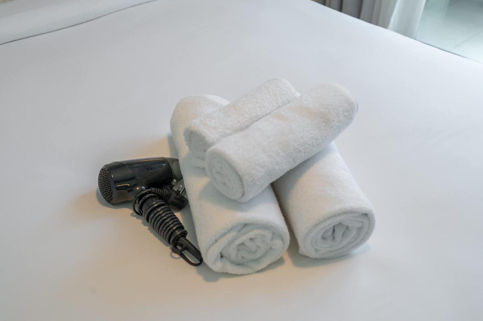 Pleasing 1-bedroom For 4 In Jvc For Relaxing Getaway Appartement