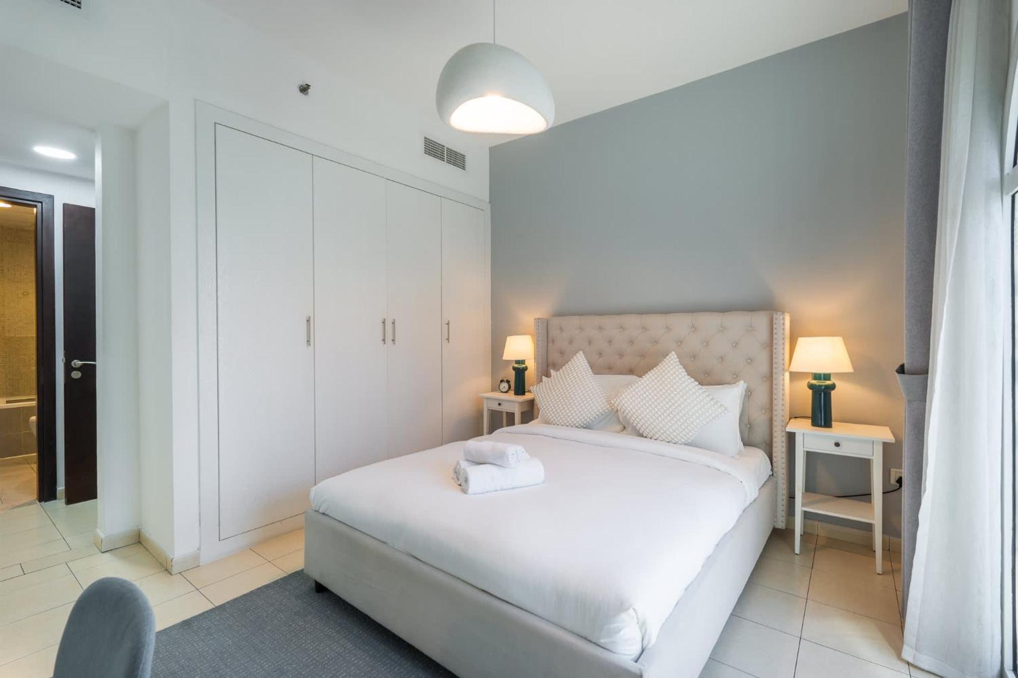Pleasing 1-bedroom For 4 In Jvc For Relaxing Getaway Appartement *