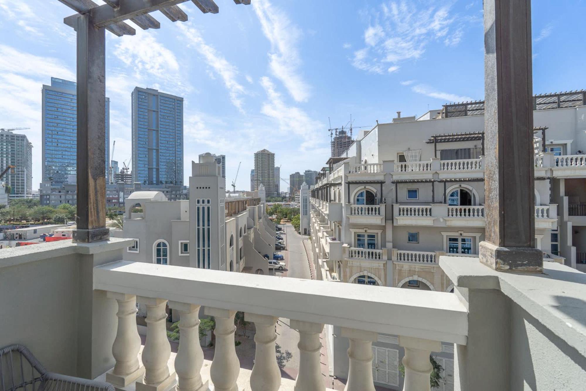 Pleasing 1-bedroom For 4 In Jvc For Relaxing Getaway *
